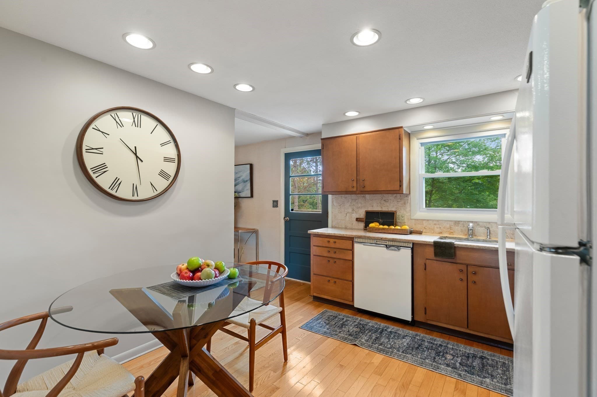 Single Family Residence at 5 Jackson Ave, Peabody MA 01960, Peabody, photo 18 of 36