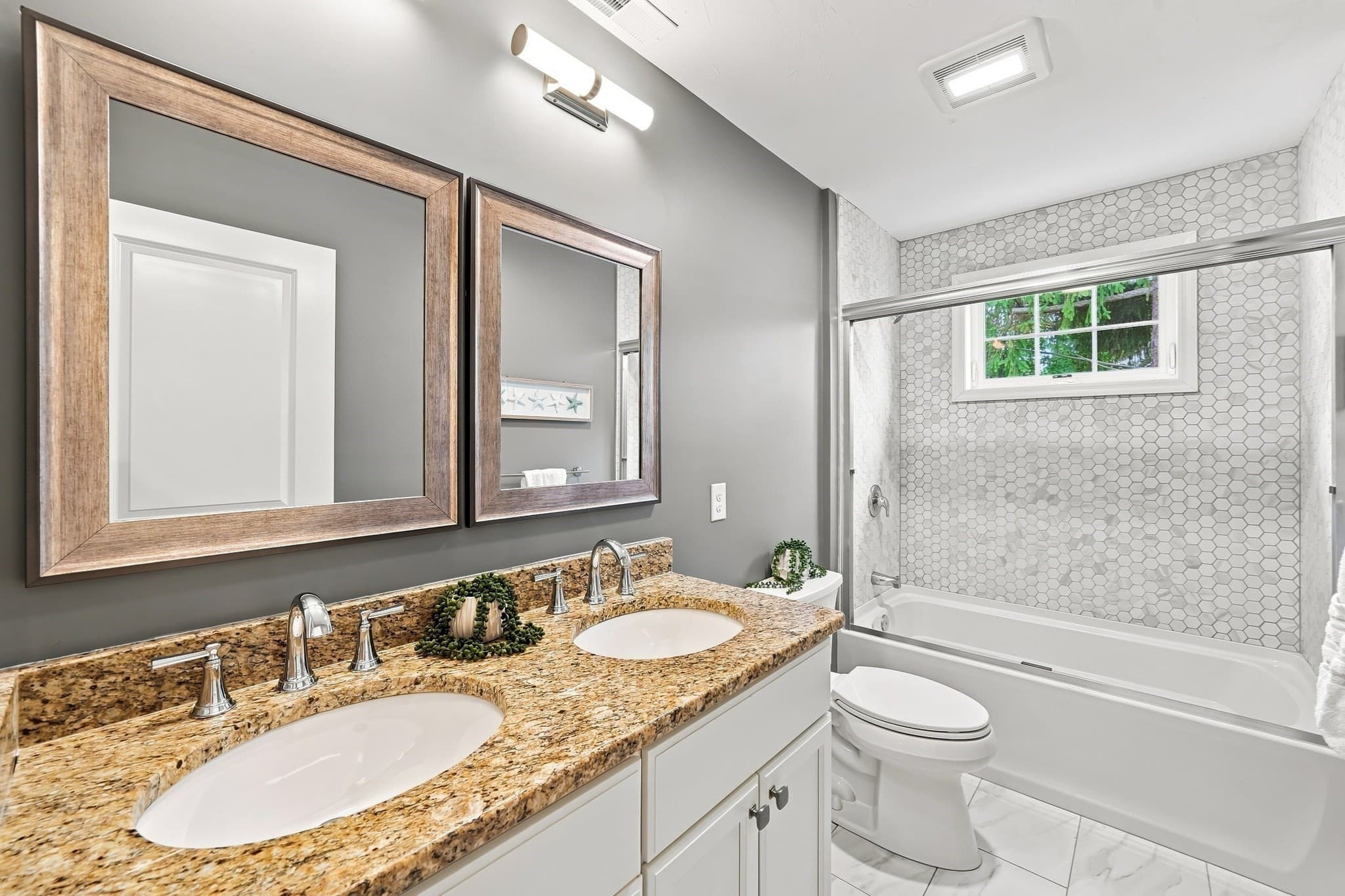 Single Family Residence at 3 Andy Rd, Worcester MA 01602, Worcester, photo 36 of 42