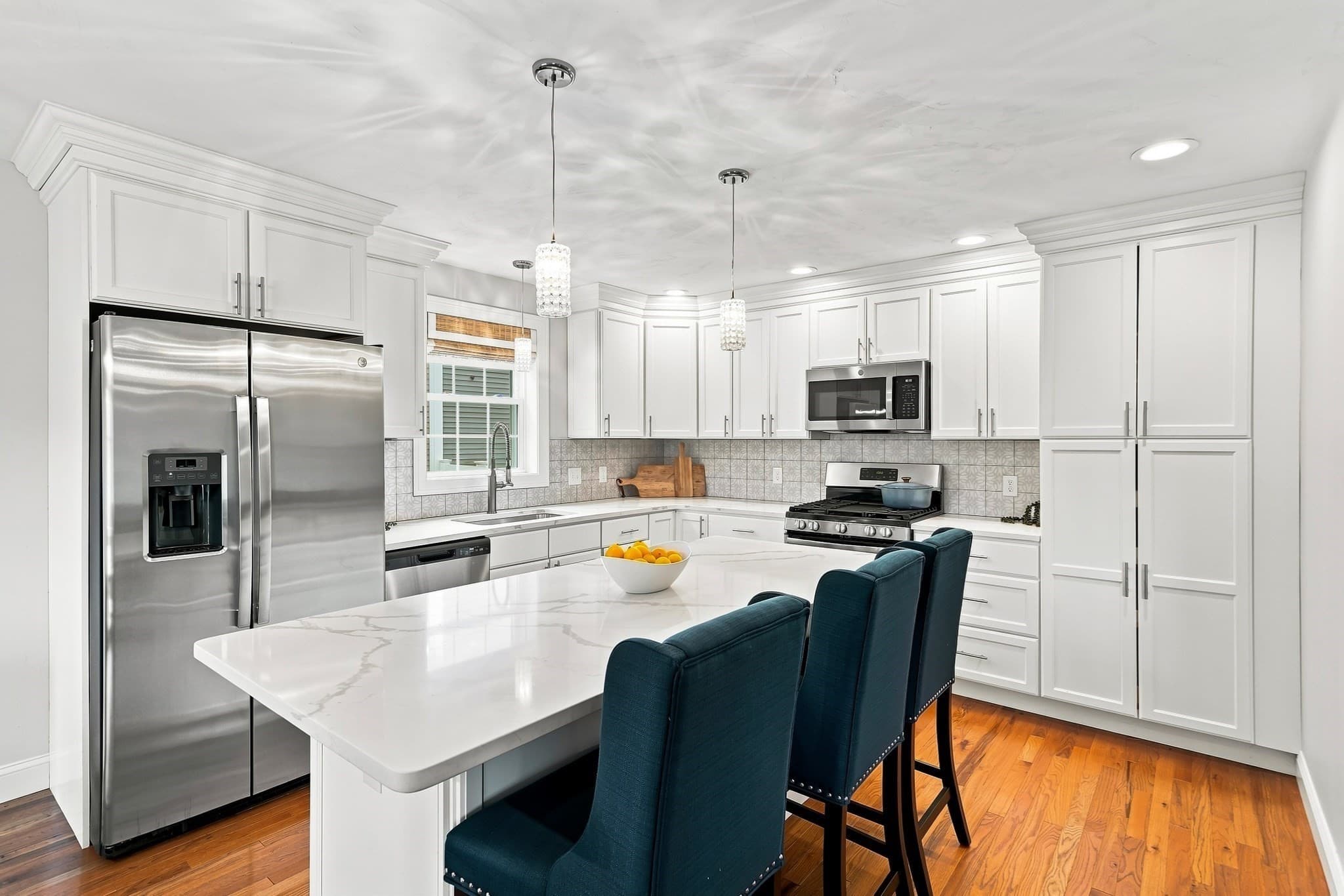 Single Family Residence at 3 Andy Rd, Worcester MA 01602, Worcester, photo 9 of 42