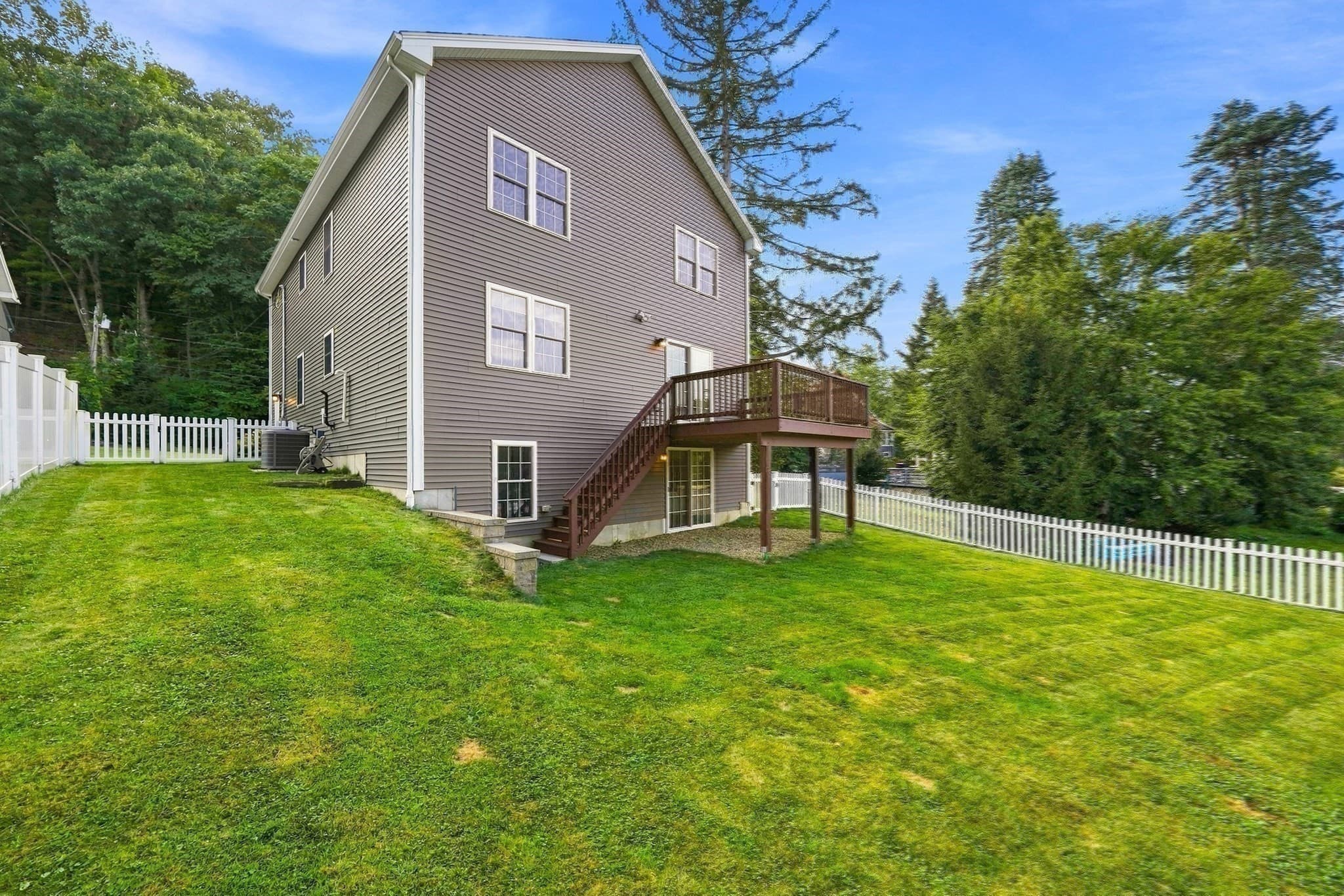 Single Family Residence at 3 Andy Rd, Worcester MA 01602, Worcester, photo 40 of 42