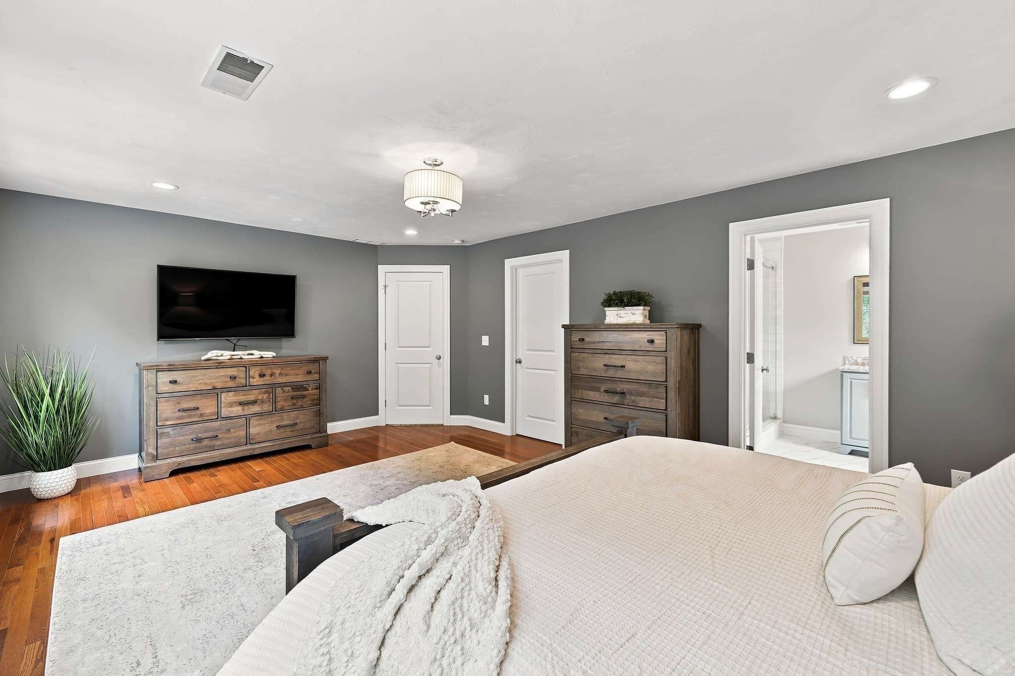 Single Family Residence at 3 Andy Rd, Worcester MA 01602, Worcester, photo 25 of 42