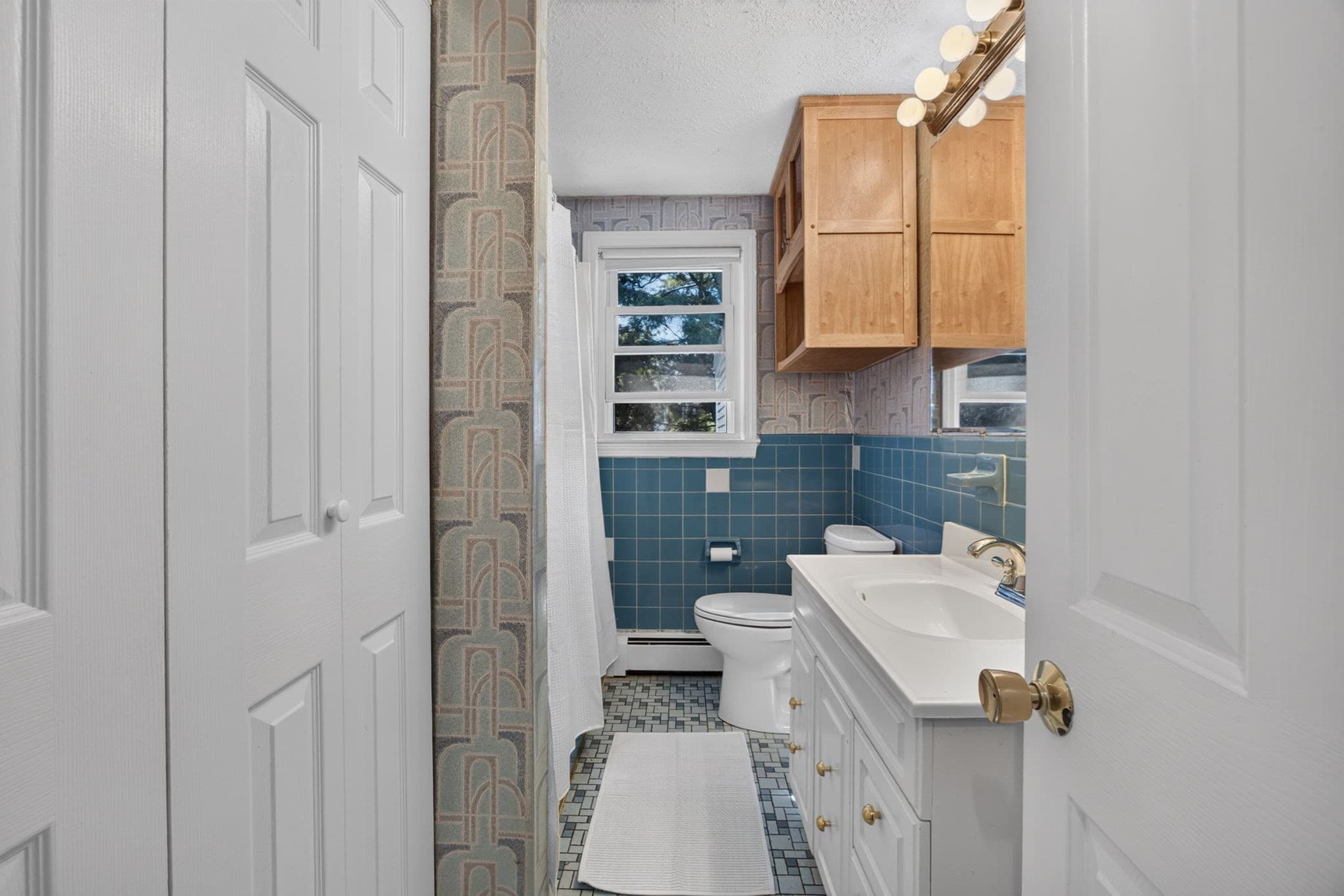 Single Family Residence at 11 Hartford St, Salem MA 01970, Salem, photo 18 of 42