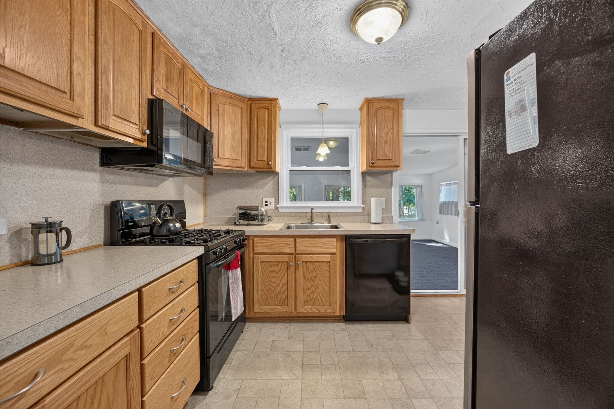 Single Family Residence at 11 Hartford St, Salem MA 01970, Salem, photo 8 of 42