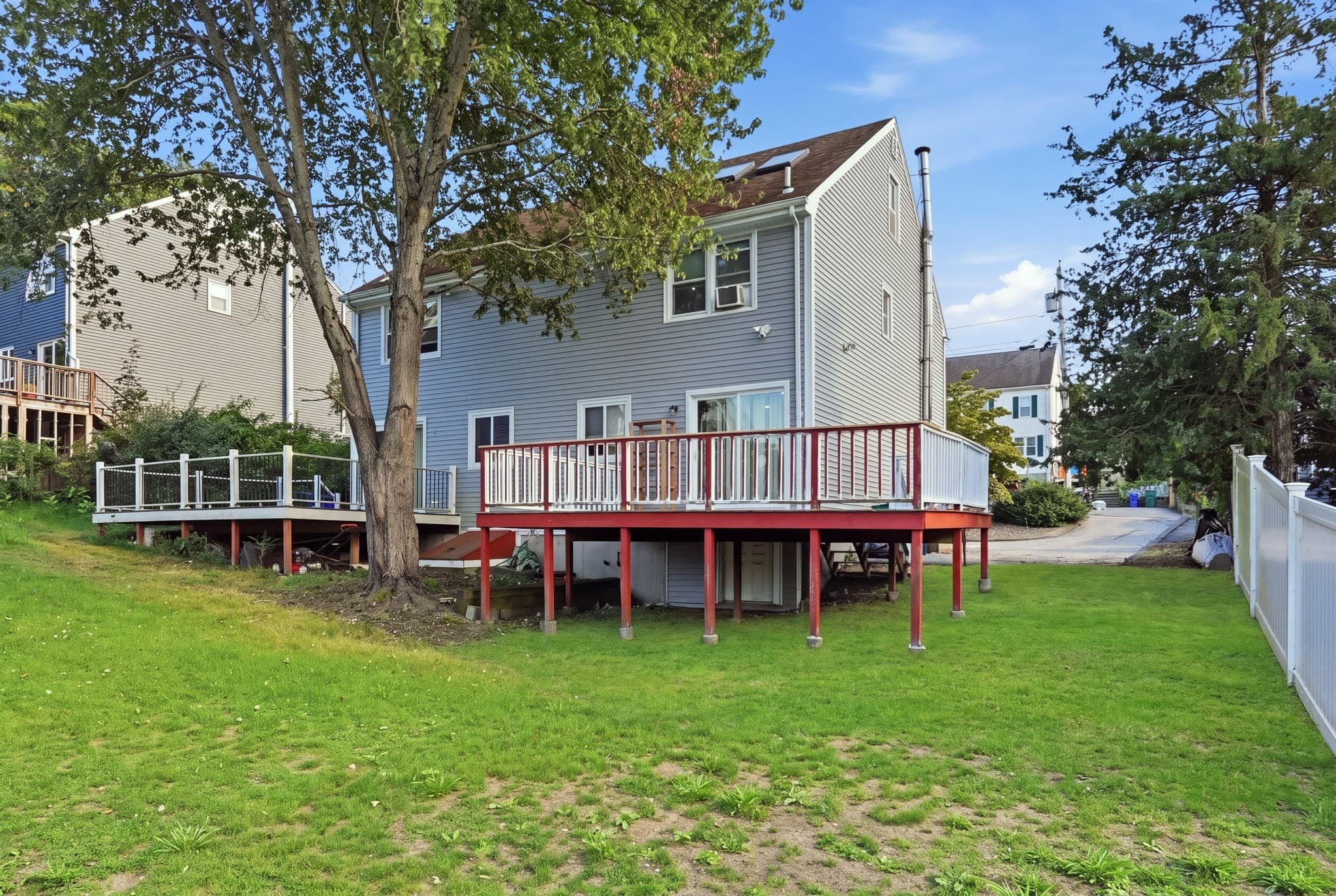 Condominium at 47 Lawn St # 47, Attleboro MA 02703, Attleboro, photo 36 of 40