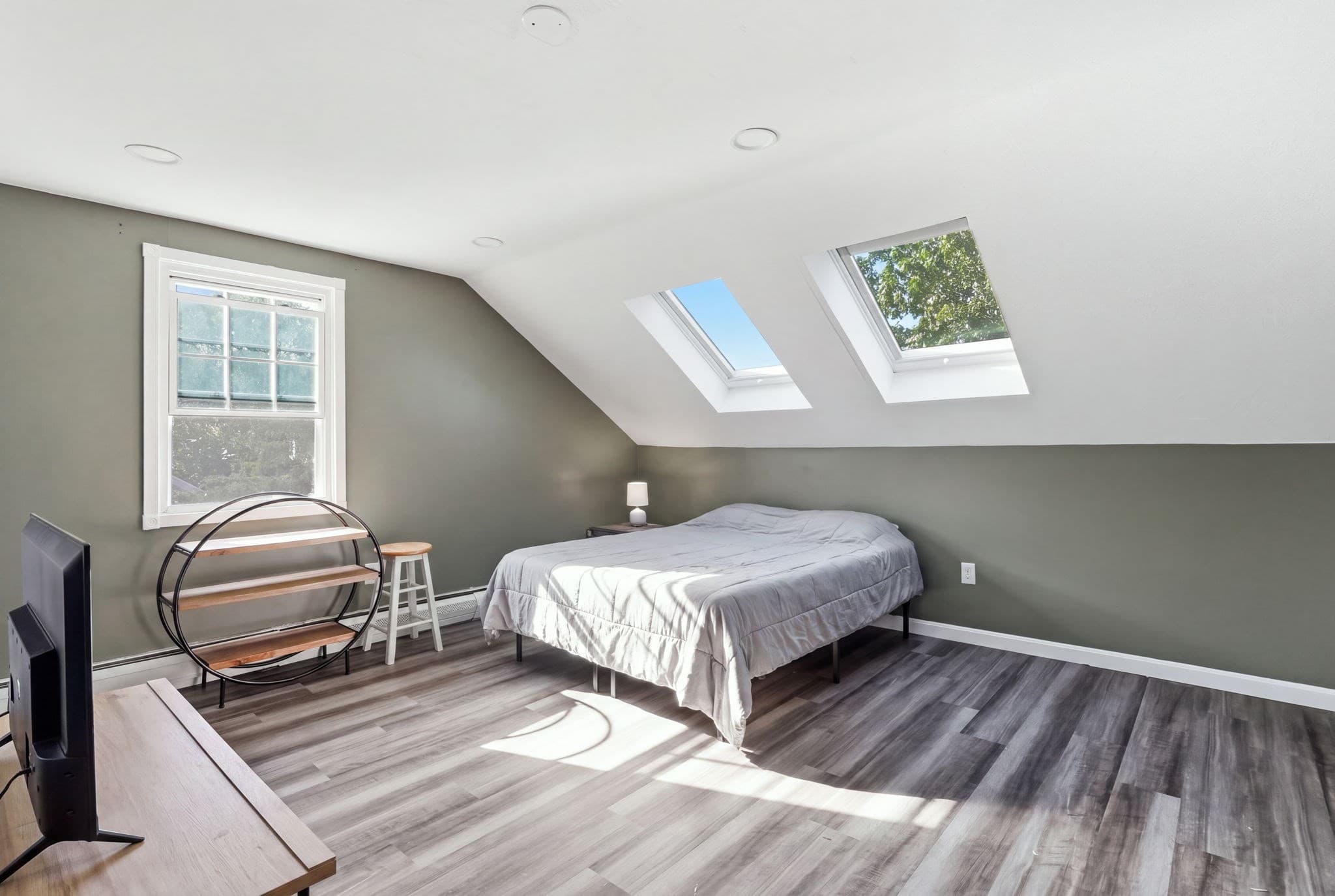 Condominium at 47 Lawn St # 47, Attleboro MA 02703, Attleboro, photo 30 of 40