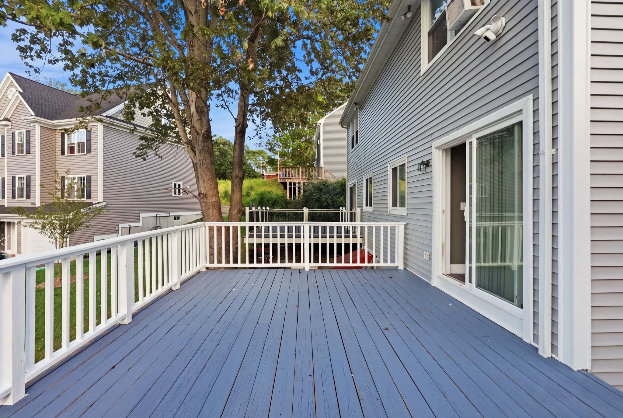 Condominium at 47 Lawn St # 47, Attleboro MA 02703, Attleboro, photo 34 of 40
