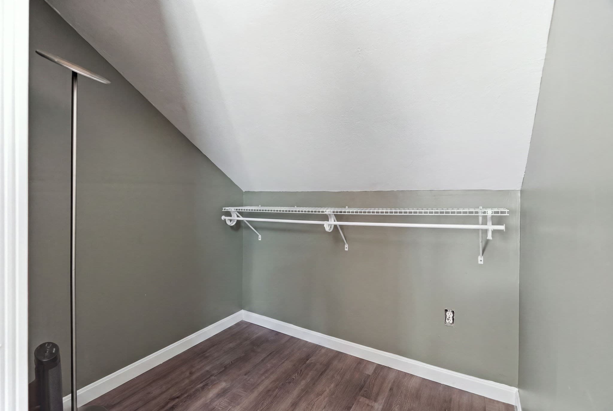 Condominium at 47 Lawn St # 47, Attleboro MA 02703, Attleboro, photo 31 of 40