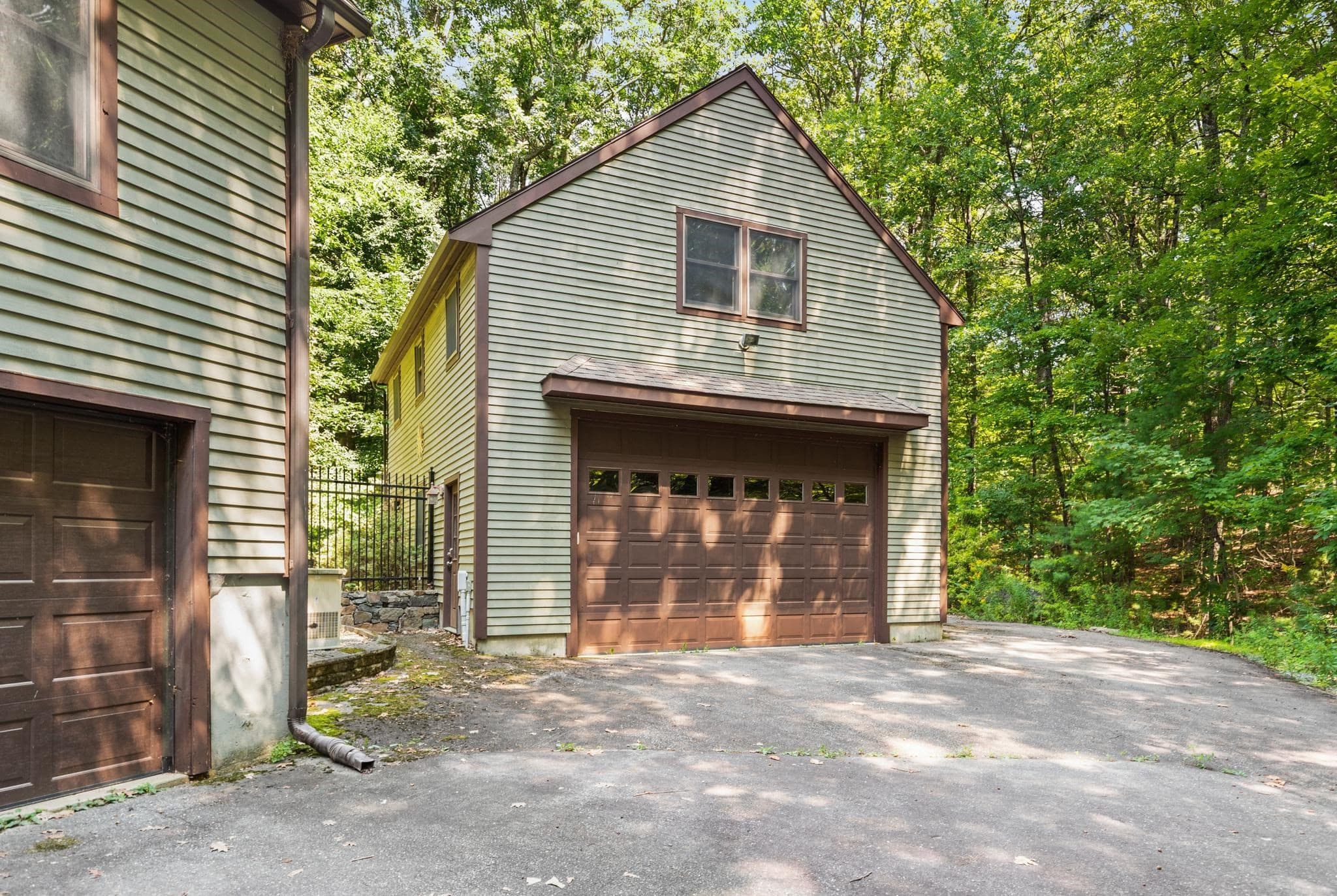 Single Family Residence at 82 Corn Rd, Bolton MA 01740, Bolton, photo 5 of 39