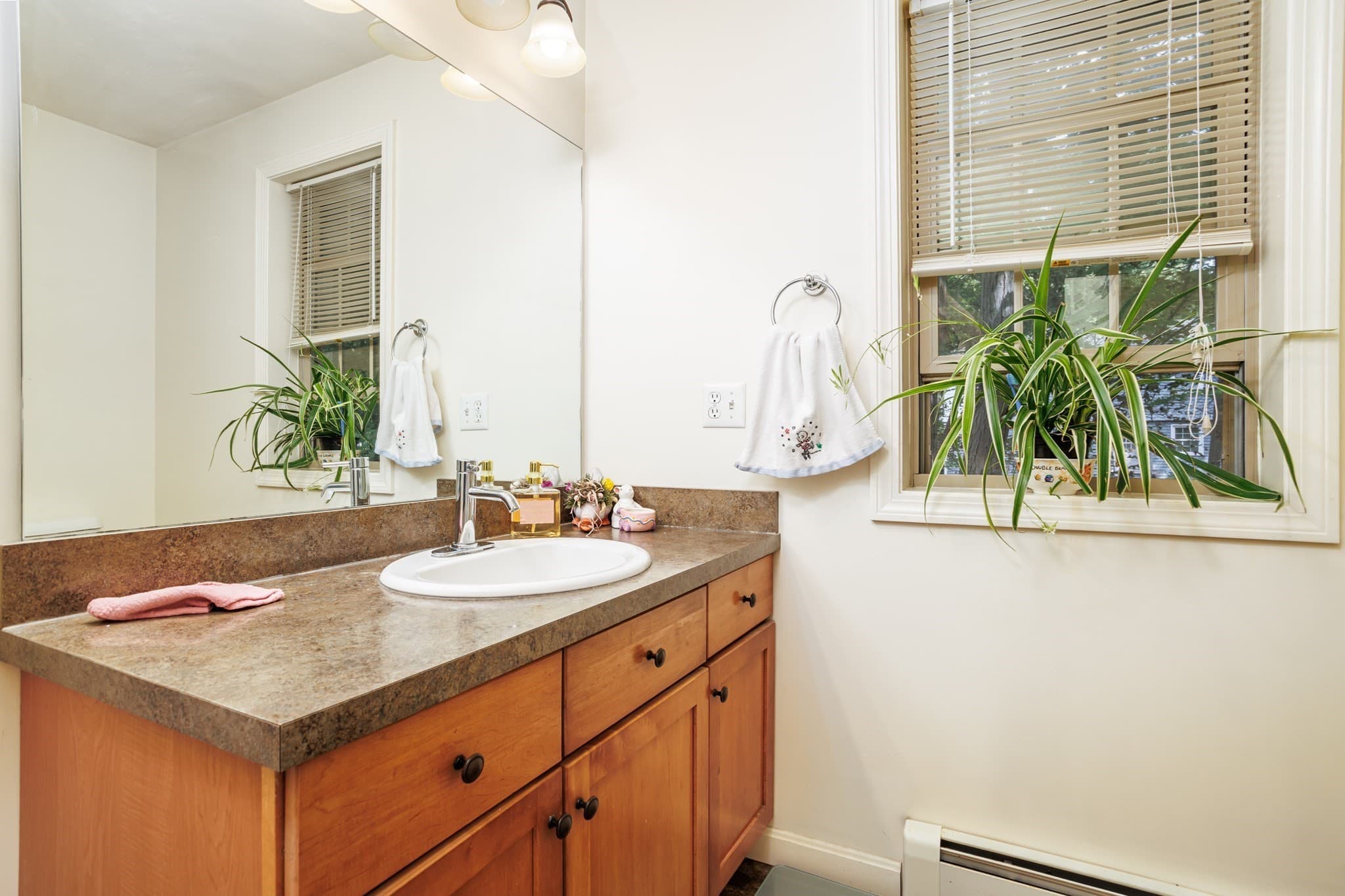 Condominium at 48 Kiley's Way # 48, Gardner MA 01440, Gardner, photo 25 of 42