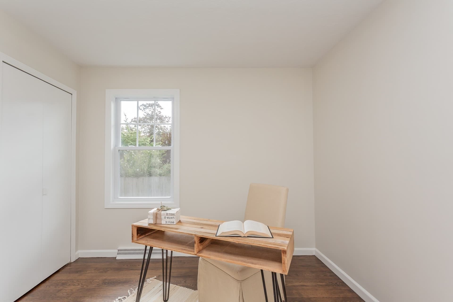 Single Family Residence at 279 Caroline St, New Bedford MA 02740, photo 15 of 27