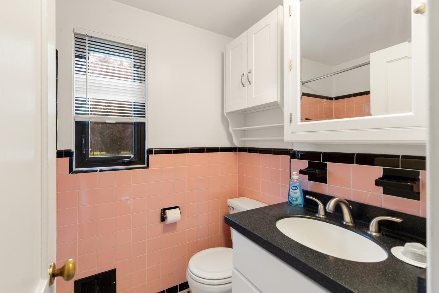 Condominium at 14 Grant Ave # 14, Watertown MA 02472, Watertown, photo 18 of 31