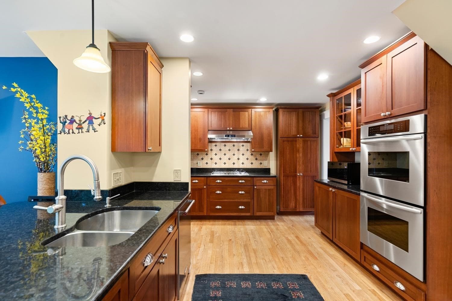 Single Family Residence at 216 Bellevue Rd, Watertown MA 02472, Watertown, photo 13 of 42