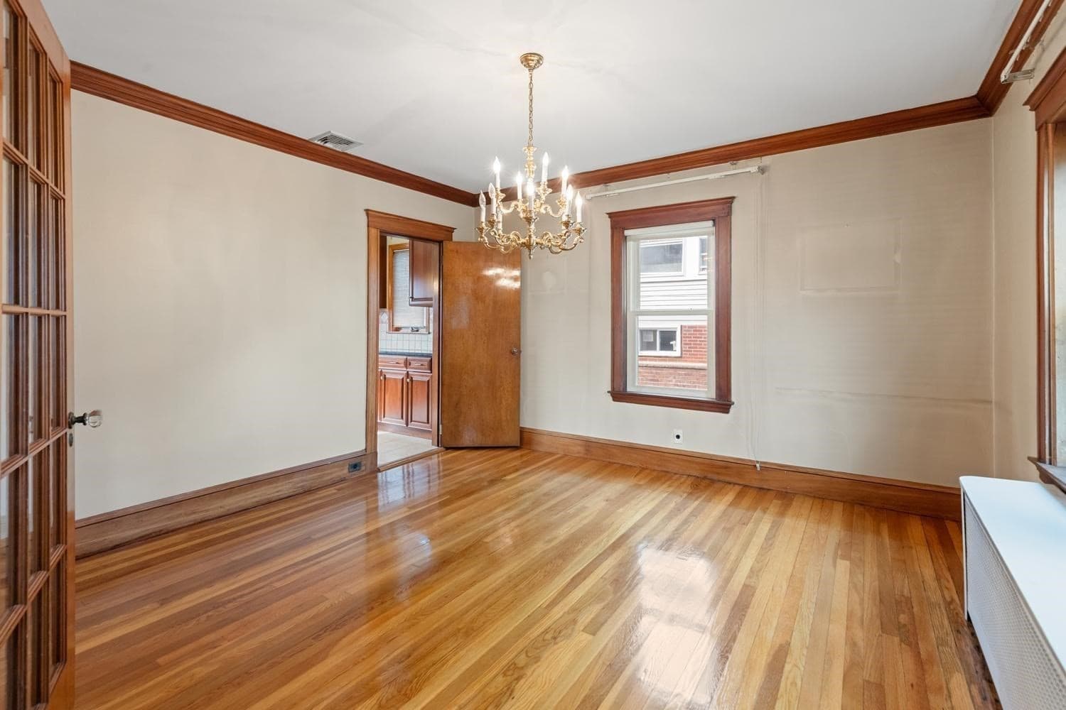 Single Family Residence at 158 Common St, Watertown MA 02472, Watertown, photo 12 of 41