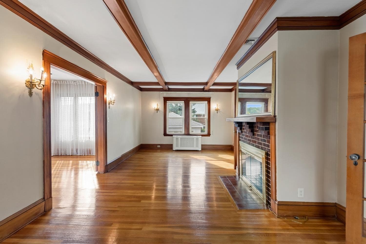 Single Family Residence at 158 Common St, Watertown MA 02472, Watertown, photo 9 of 41