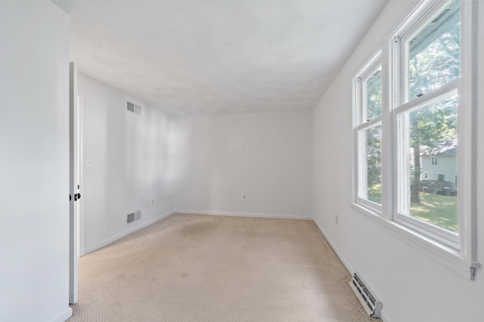 Condominium at 152 Wellman Ave. # 152, Chelmsford MA 01863, Chelmsford, photo 23 of 42