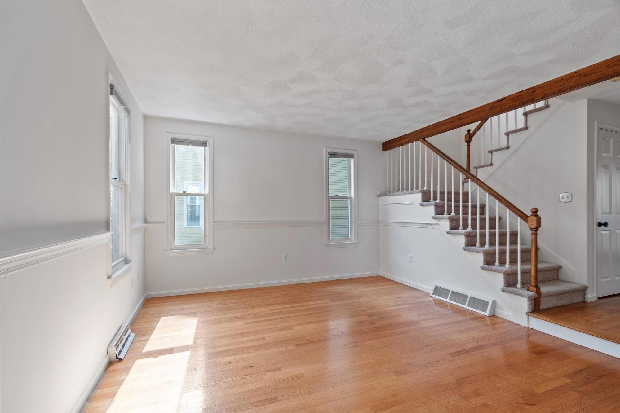 Condominium at 152 Wellman Ave. # 152, Chelmsford MA 01863, Chelmsford, photo 5 of 42