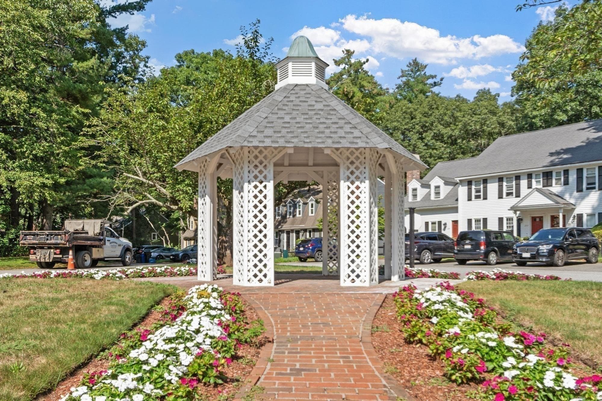 Condominium at 152 Wellman Ave. # 152, Chelmsford MA 01863, Chelmsford, photo 33 of 42