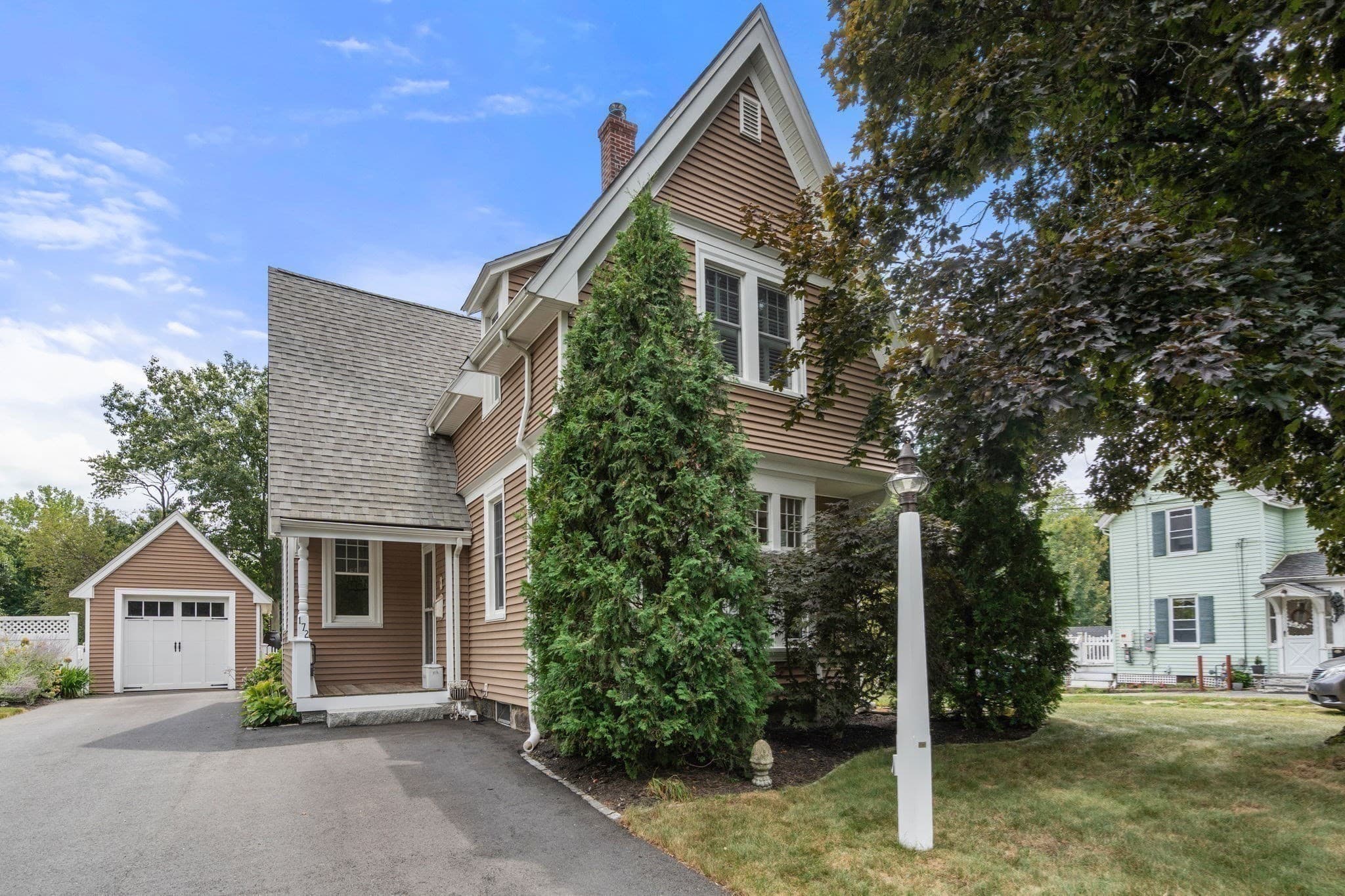 Single Family Residence at 172 West St, Walpole MA 02081, Walpole, photo 3 of 22