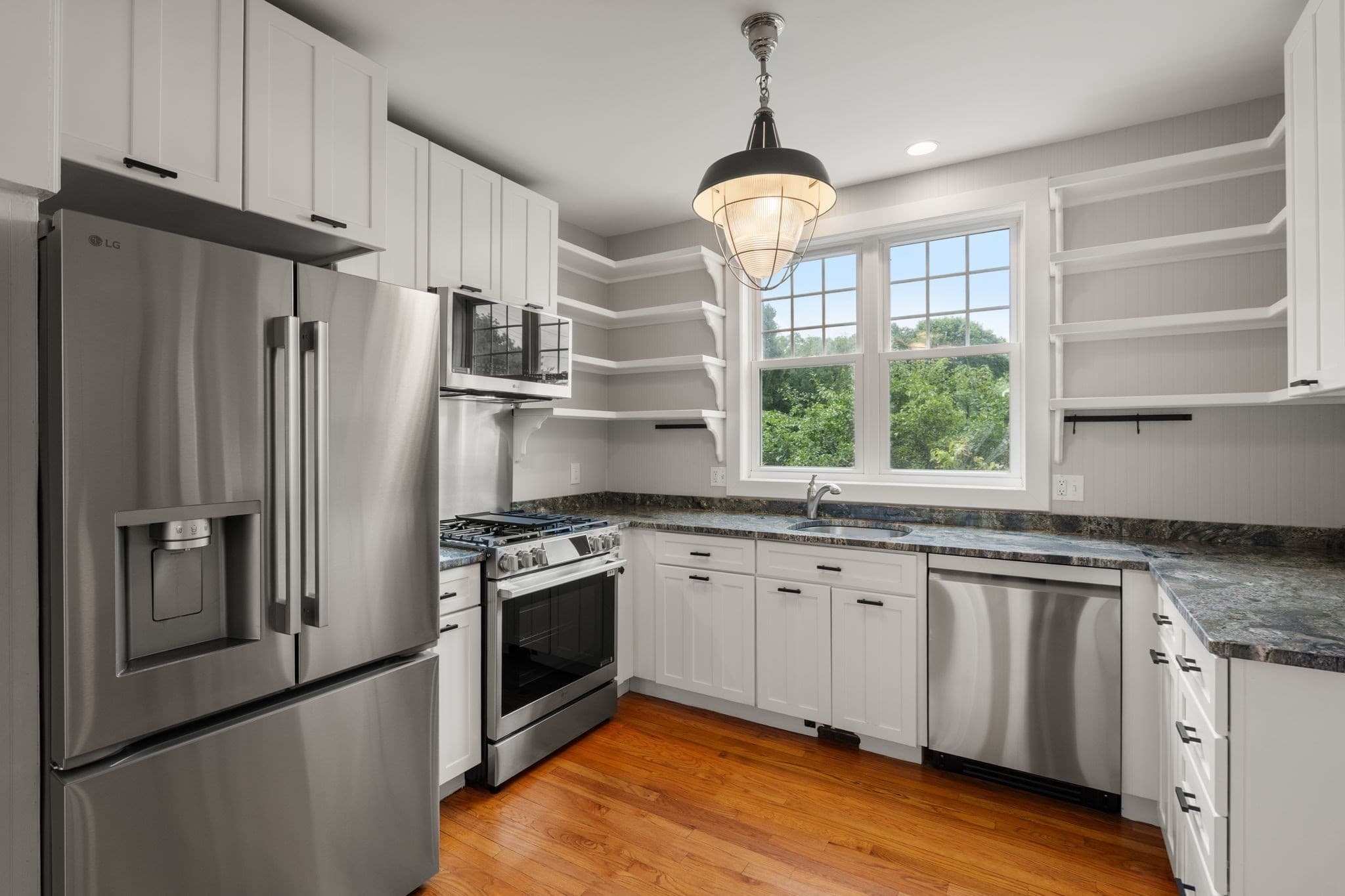 Single Family Residence at 172 West St, Walpole MA 02081, Walpole, photo 9 of 22