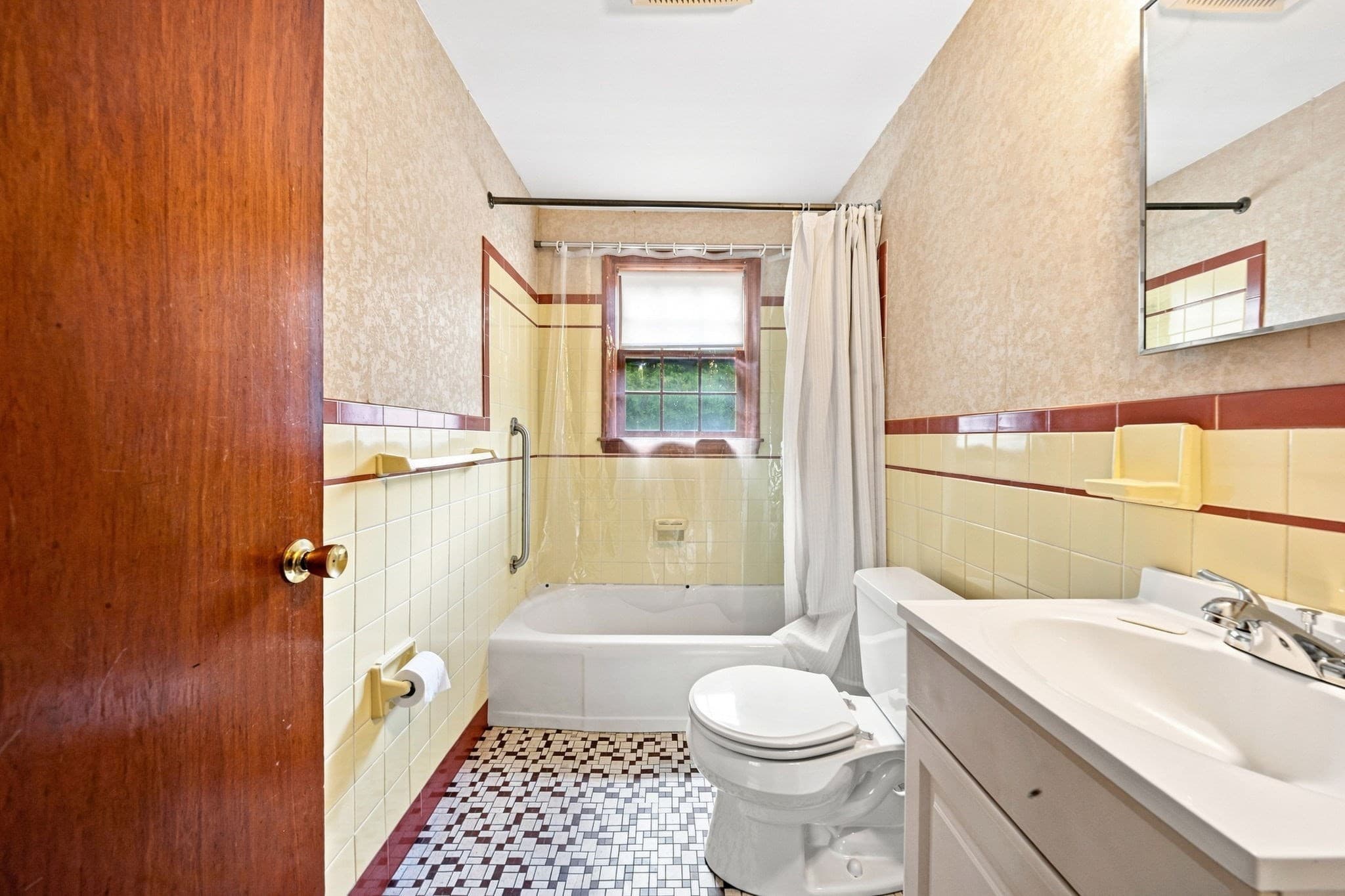 Single Family Residence at 125 Whitehall St, Dedham MA 02026, Dedham, photo 19 of 42