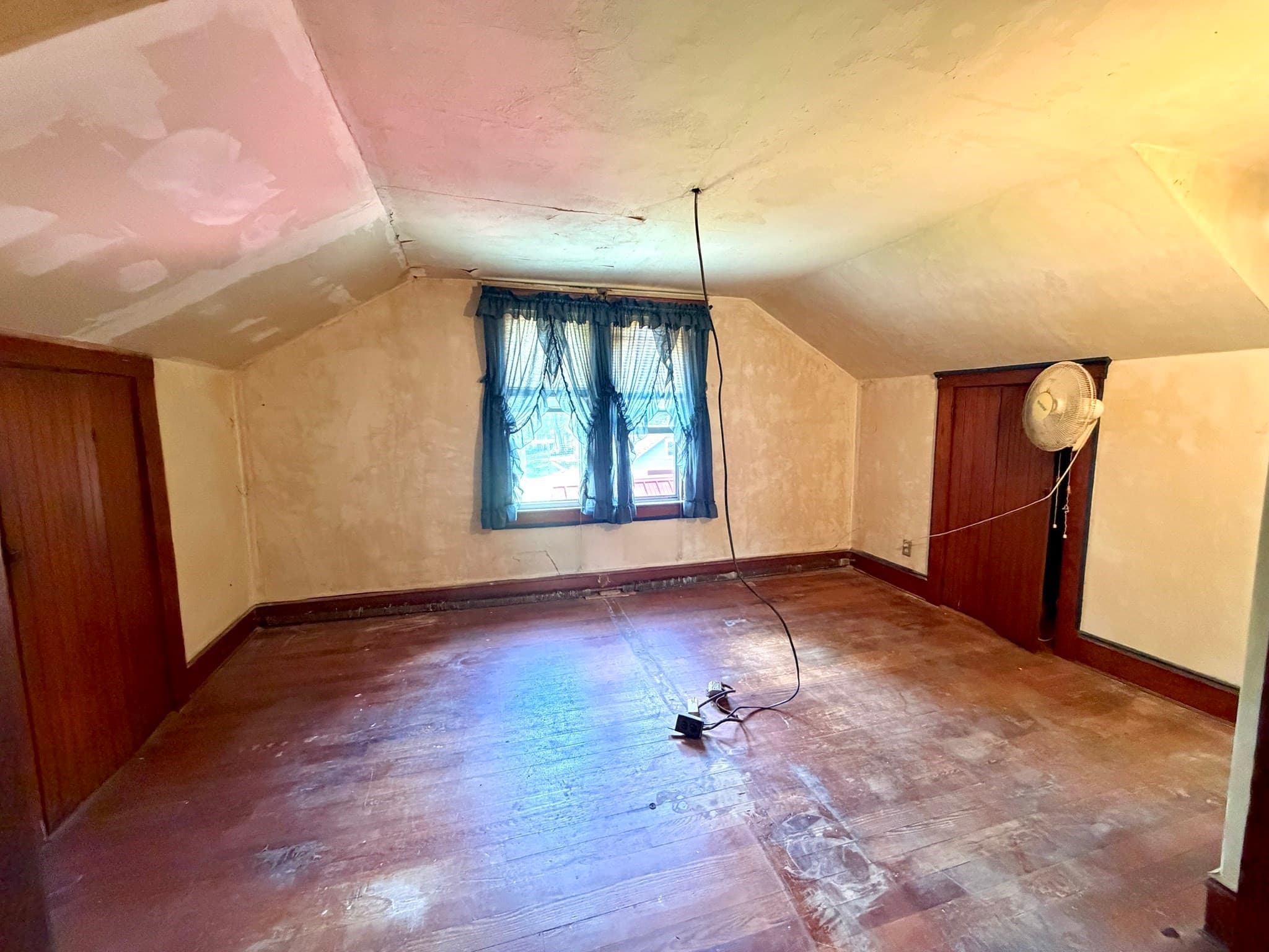 Single Family Residence at 40 Gifford Rd., Westport MA 02790, Westport, photo 16 of 21