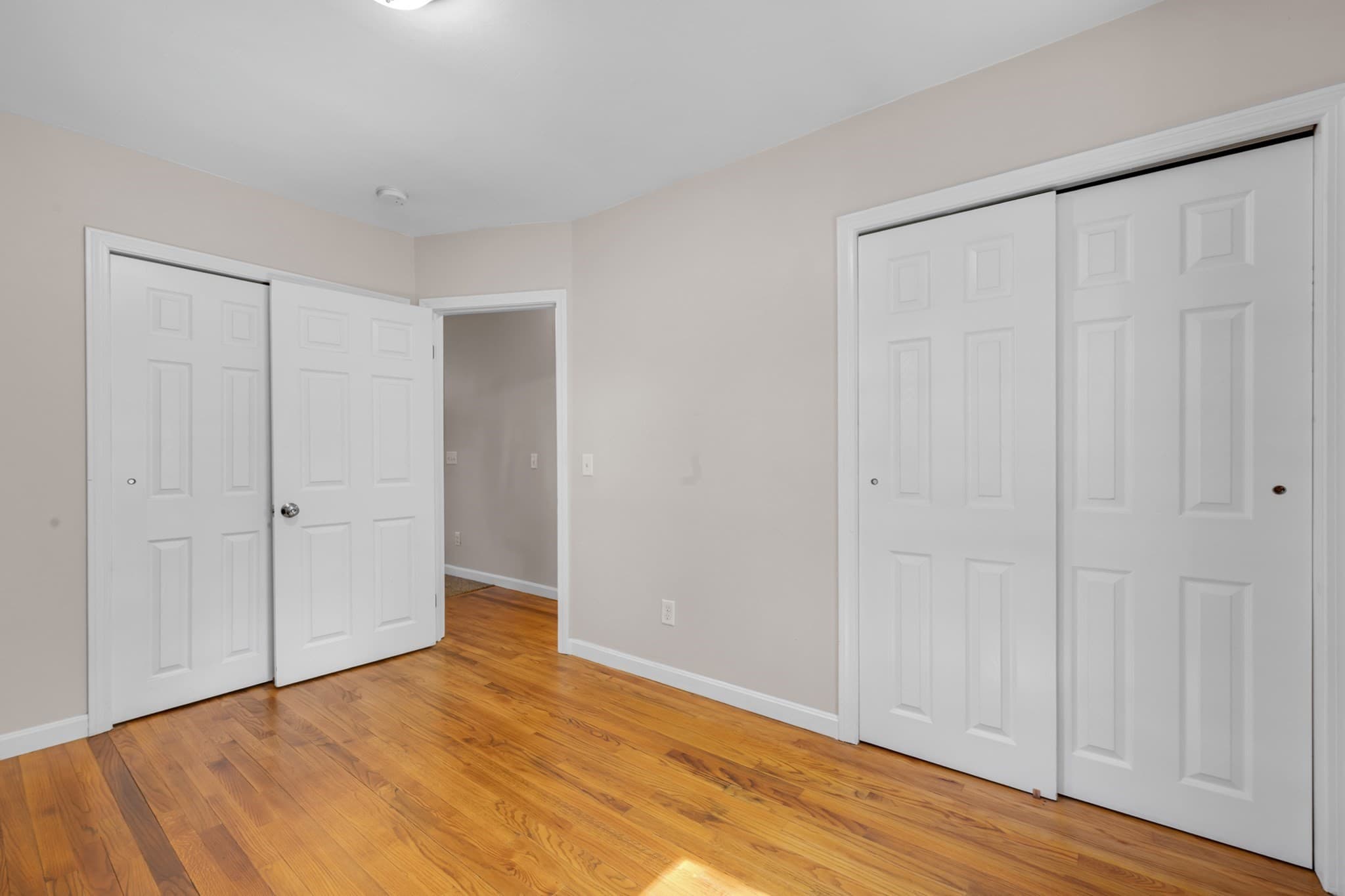 Single Family Residence at 6 Barrett Rd, North Brookfield MA 01535, North Brookfield, photo 15 of 30