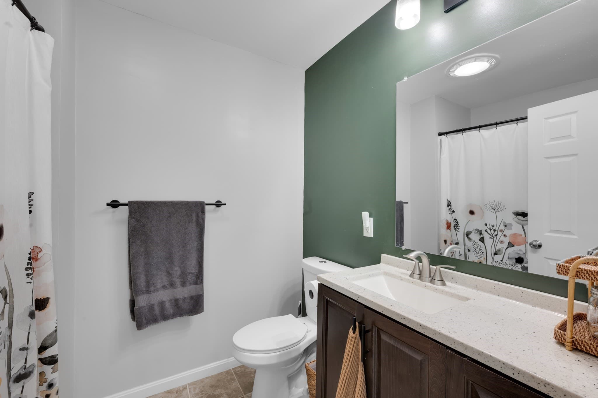 Single Family Residence at 6 Barrett Rd, North Brookfield MA 01535, North Brookfield, photo 11 of 30