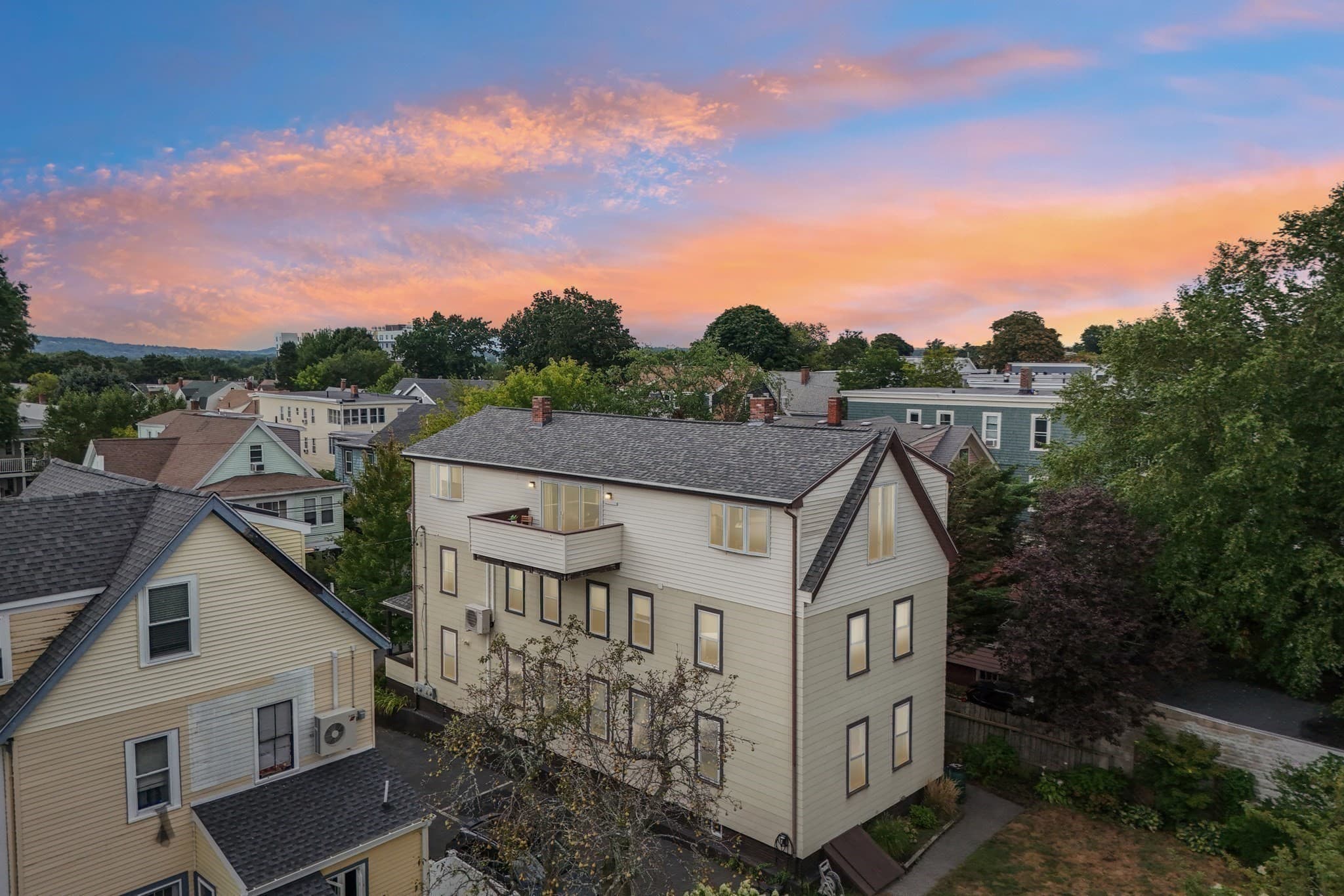 Condominium at 32 Farragut Ave # 3, Somerville MA 02144, Somerville, photo 34 of 35