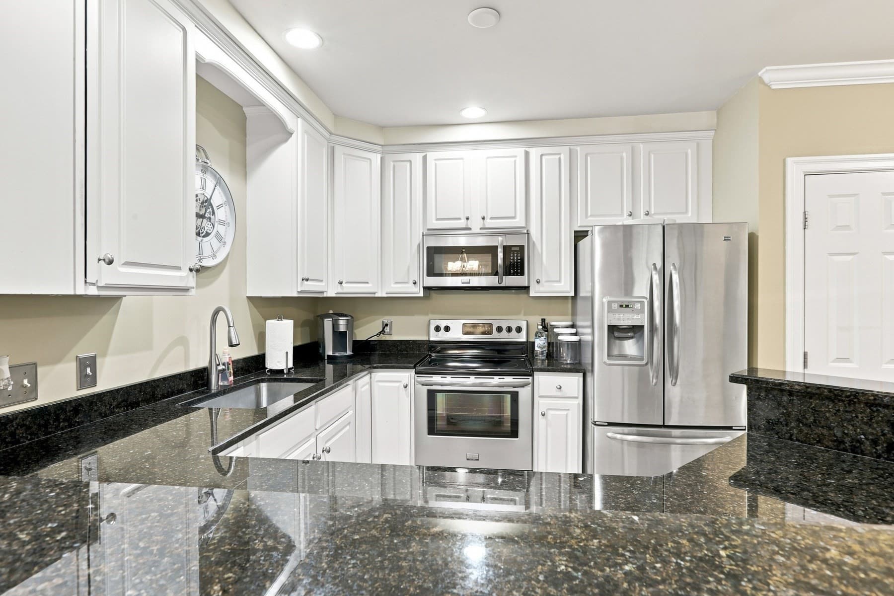Condominium at 180 Chickering Rd # 302C, North Andover MA 01845, North Andover, photo 13 of 42