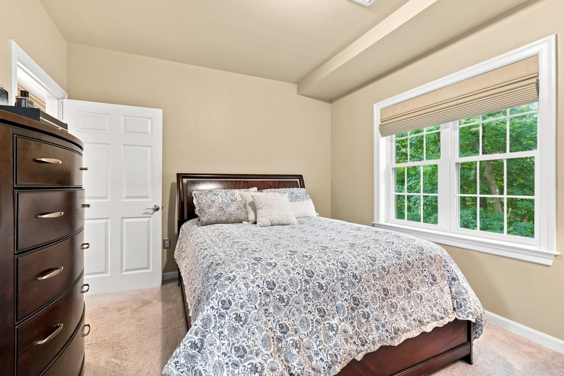 Condominium at 180 Chickering Rd # 302C, North Andover MA 01845, North Andover, photo 16 of 42