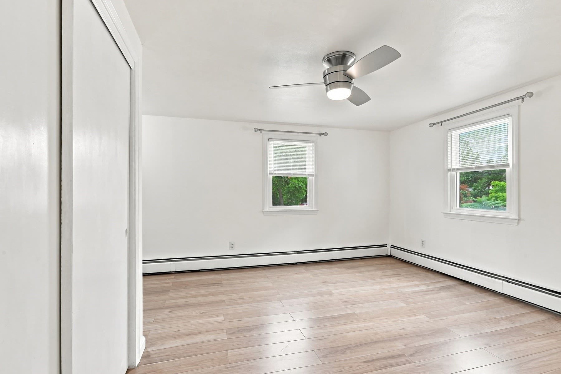 Single Family Residence at 186 Andover St, North Andover MA 01845, North Andover, photo 28 of 42