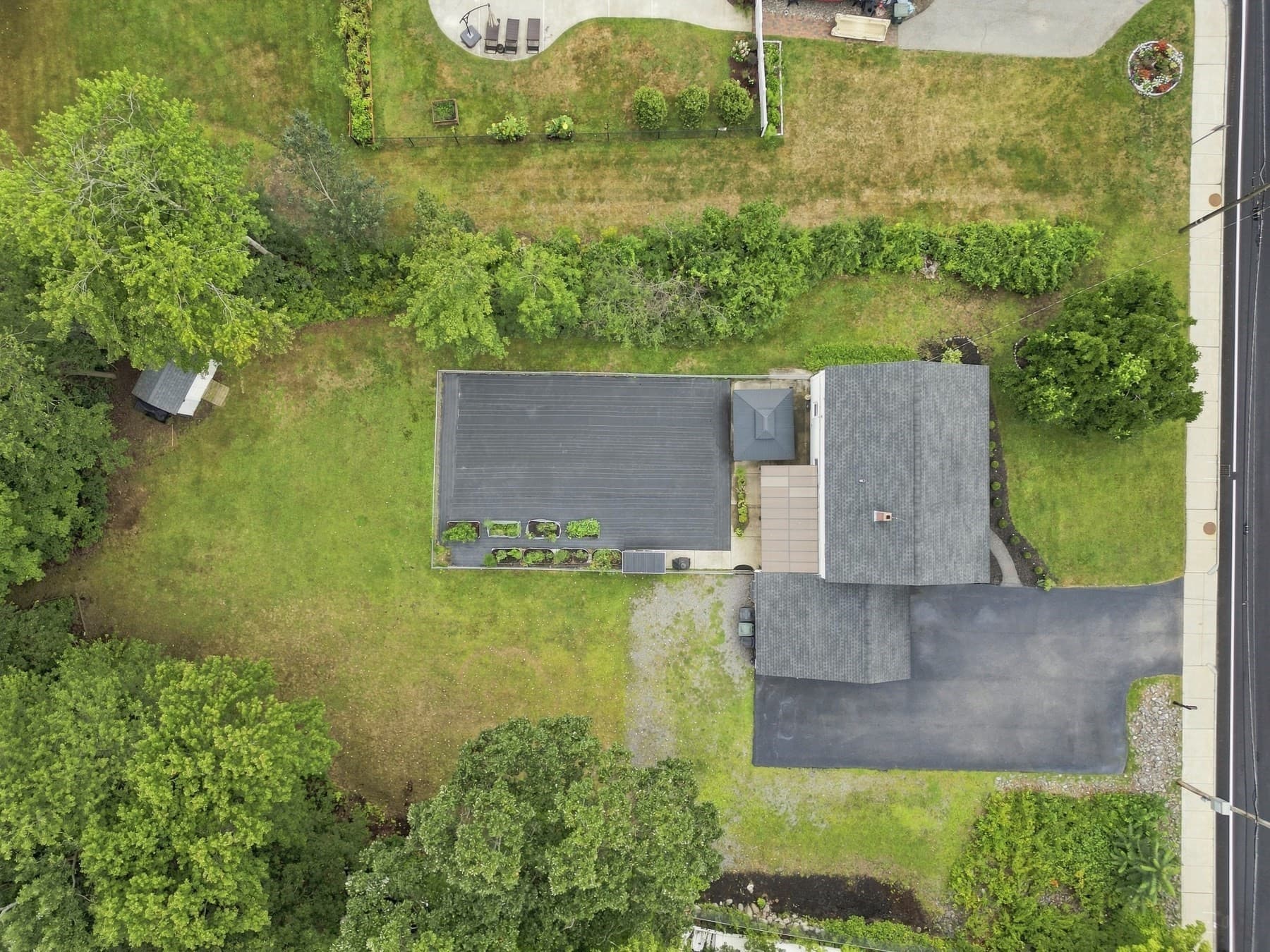 Single Family Residence at 186 Andover St, North Andover MA 01845, North Andover, photo 41 of 42