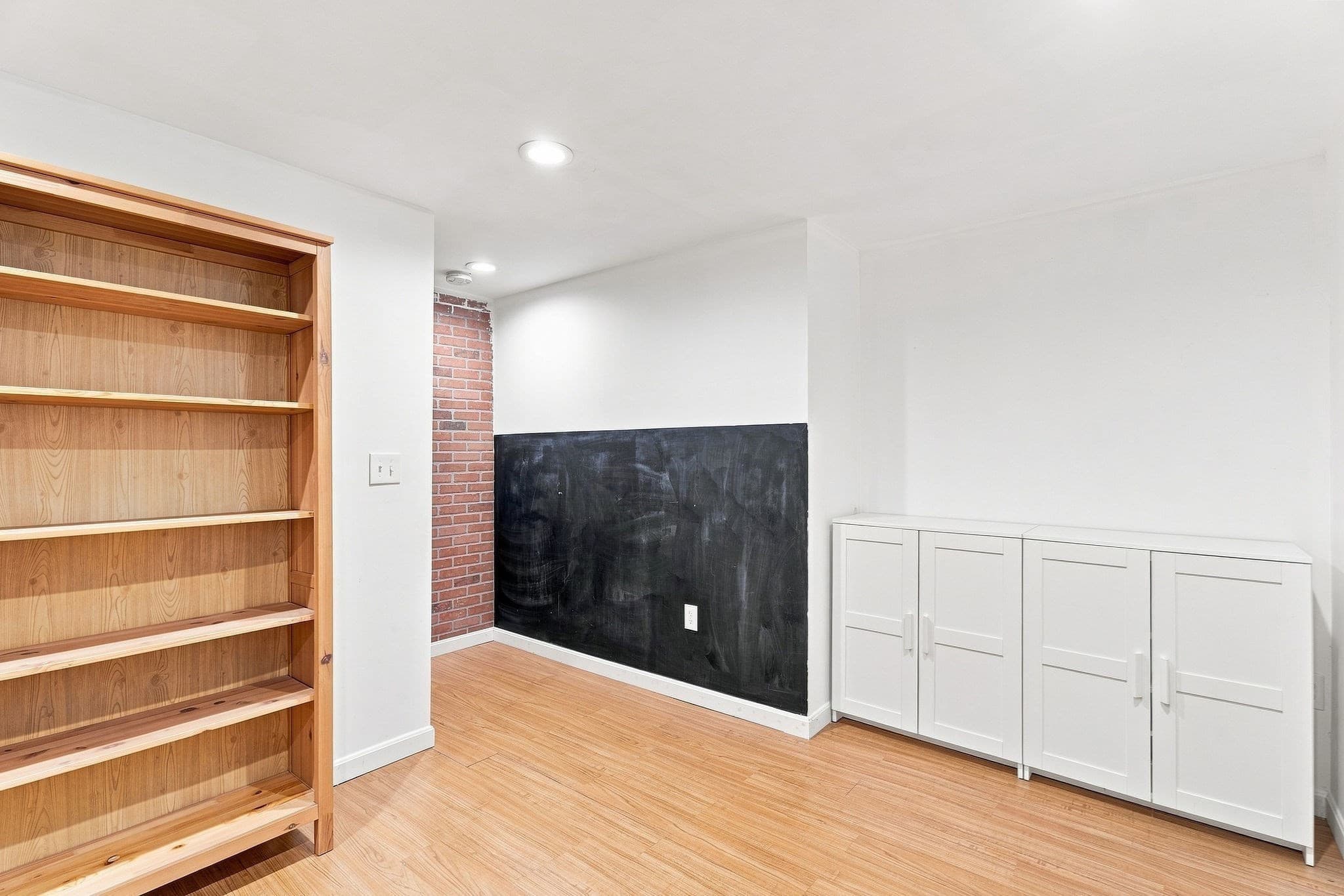 Condominium at 59 Riley Rd # 59, Tyngsborough MA 01879, Tyngsborough, photo 26 of 35