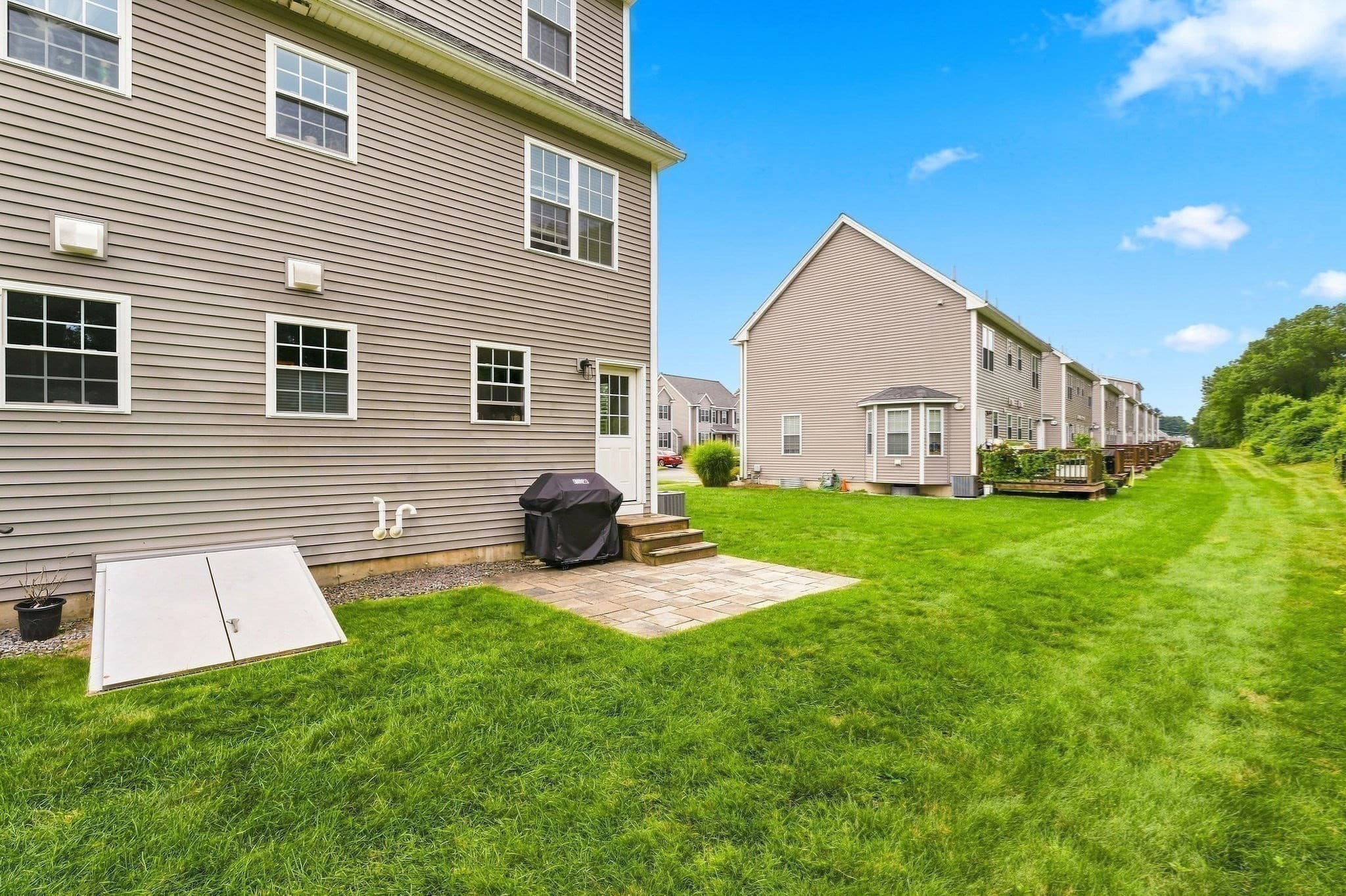 Condominium at 59 Riley Rd # 59, Tyngsborough MA 01879, Tyngsborough, photo 28 of 35
