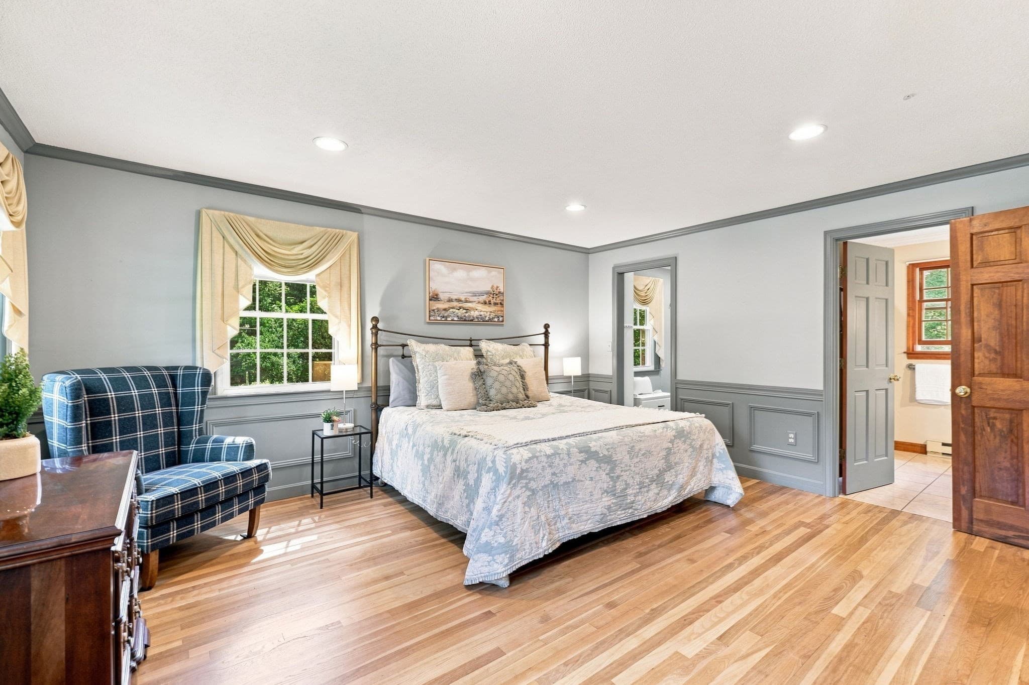 Single Family Residence at 5 Regis Rd, Andover MA 01810, photo 23 of 42