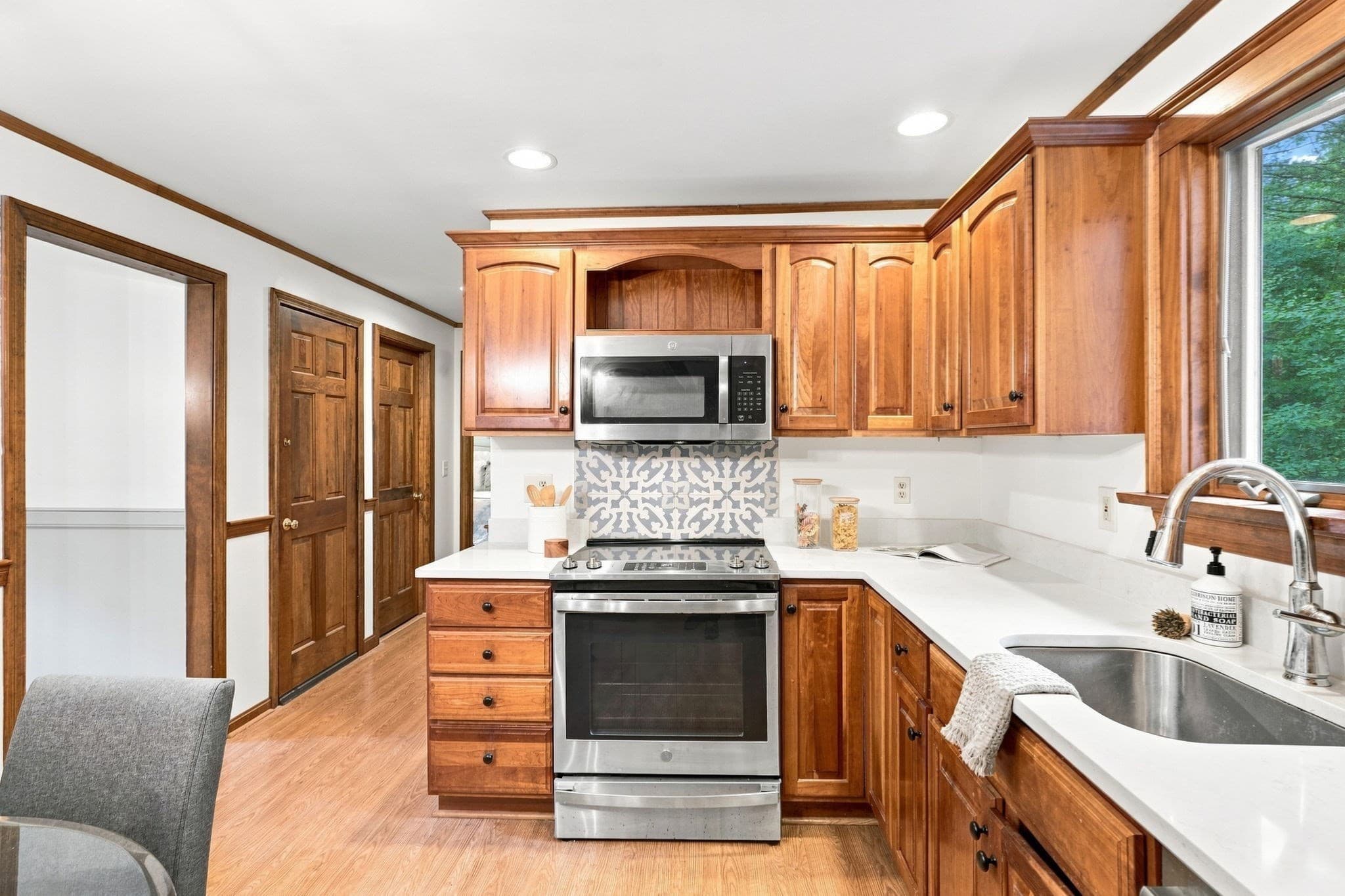 Single Family Residence at 5 Regis Rd, Andover MA 01810, photo 17 of 42