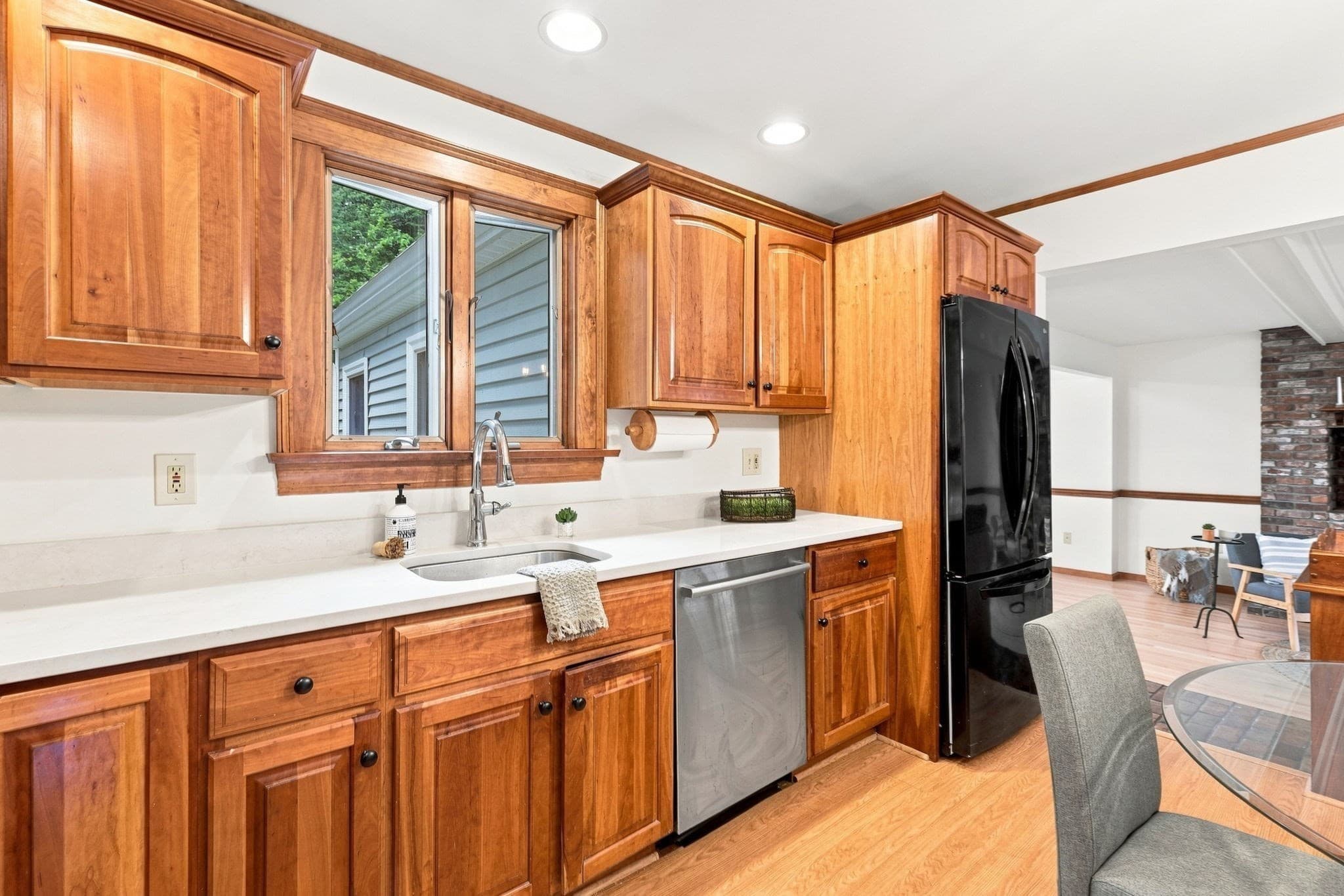Single Family Residence at 5 Regis Rd, Andover MA 01810, photo 16 of 42