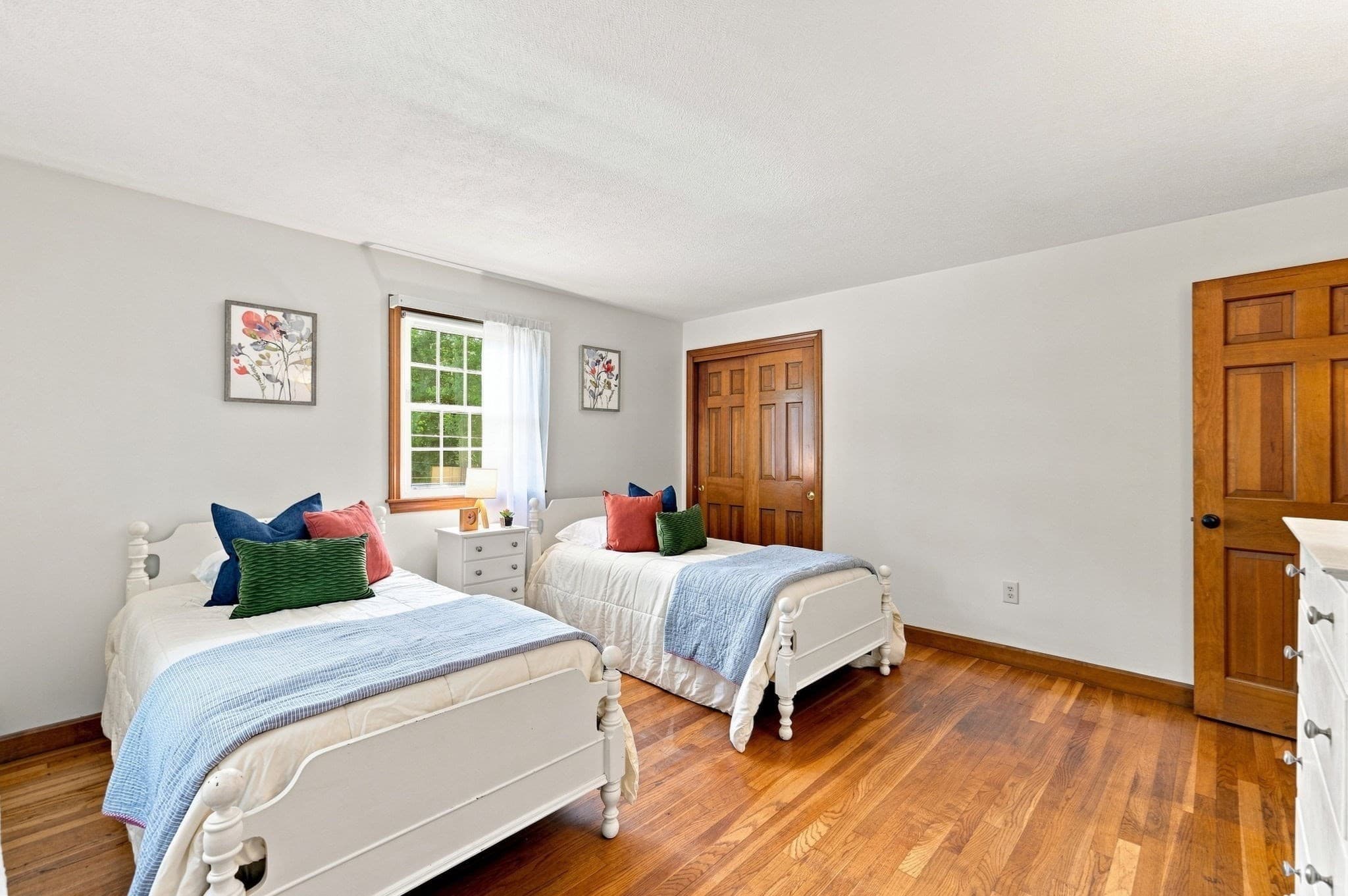 Single Family Residence at 5 Regis Rd, Andover MA 01810, photo 32 of 42