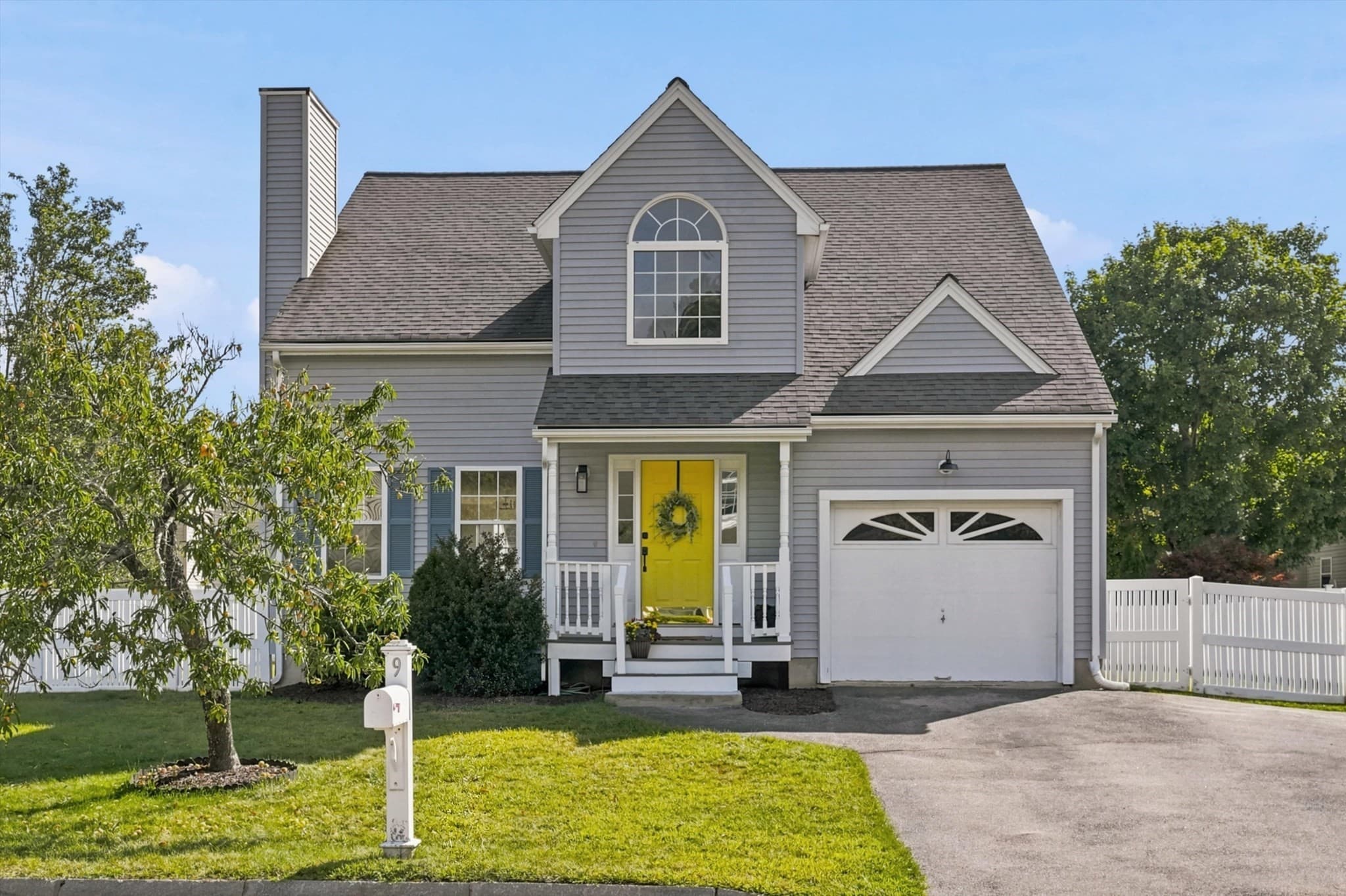 9 Derby Ln., Franklin MA 02038