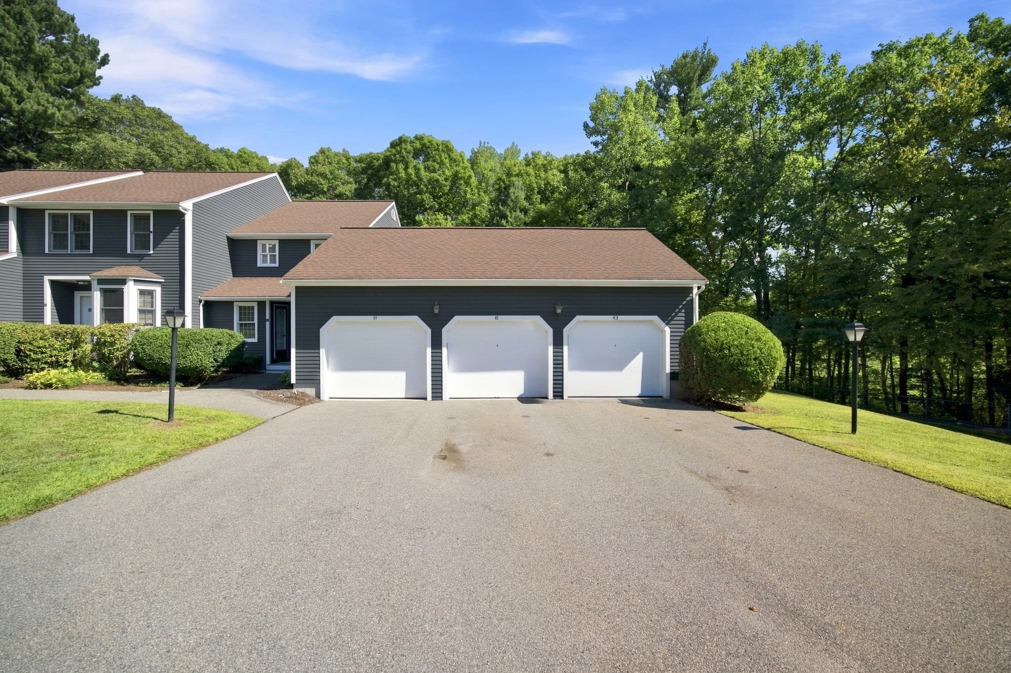 Condominium at 41 Stallbrook Rd # 41, Milford MA 01757, Milford, photo 31 of 40