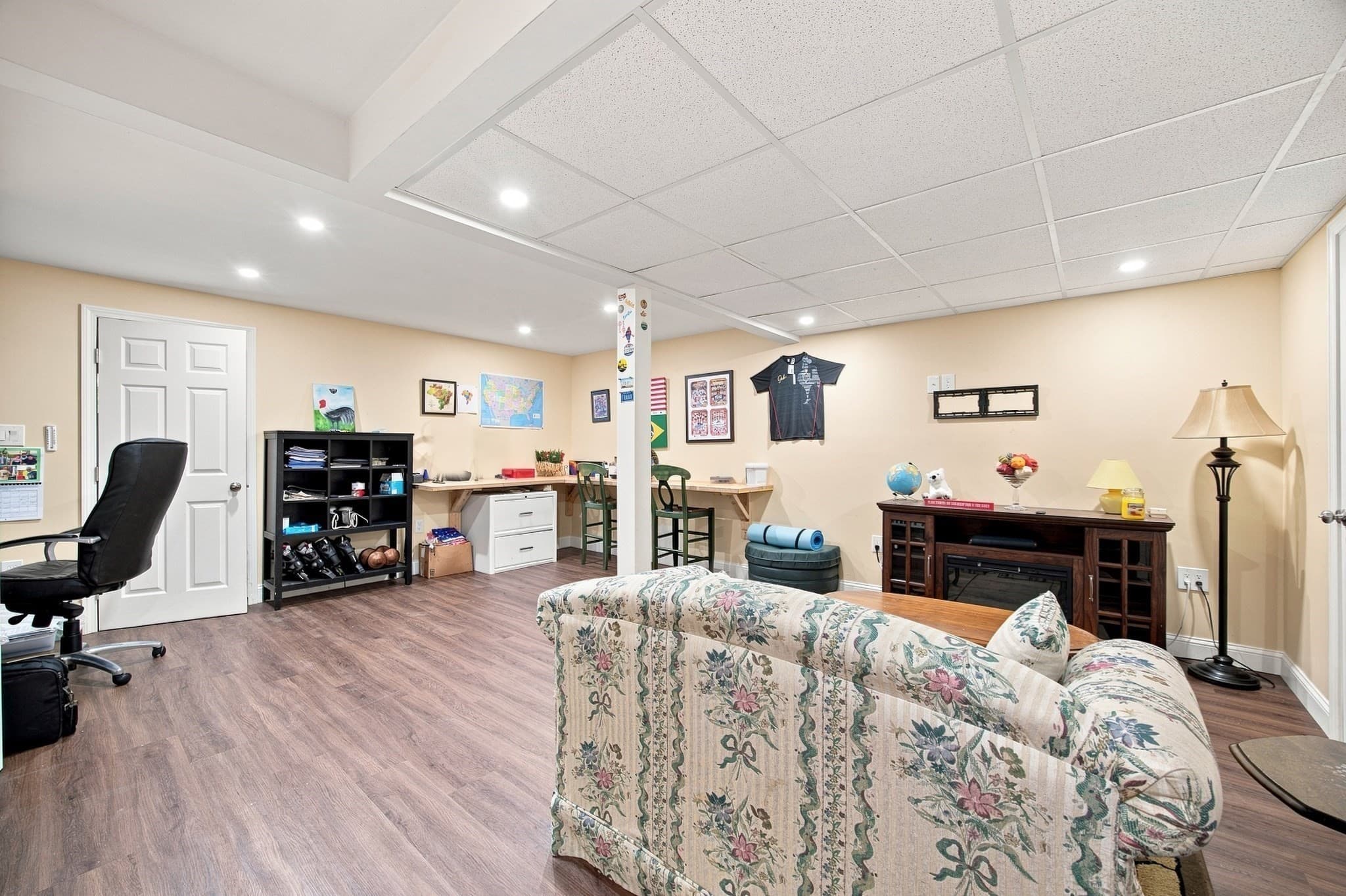 Condominium at 41 Stallbrook Rd # 41, Milford MA 01757, Milford, photo 25 of 40