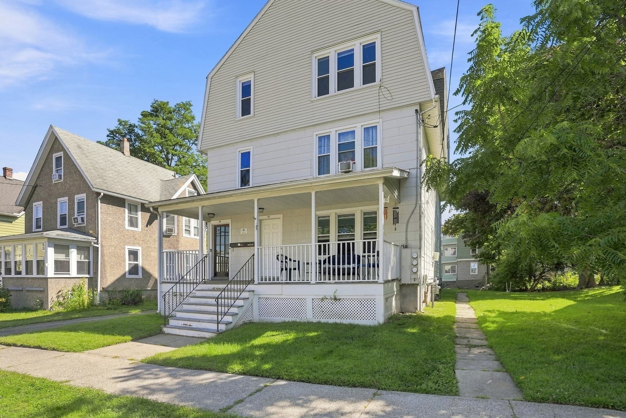 3 Family at 39 Bell St, Chicopee MA 01013, Chicopee, photo 2 of 38