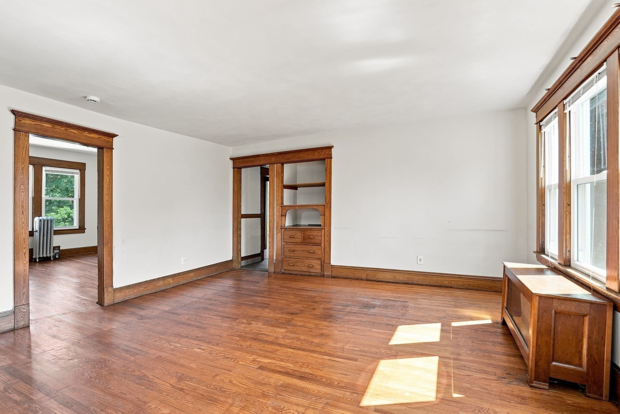 3 Family at 39 Bell St, Chicopee MA 01013, Chicopee, photo 10 of 38