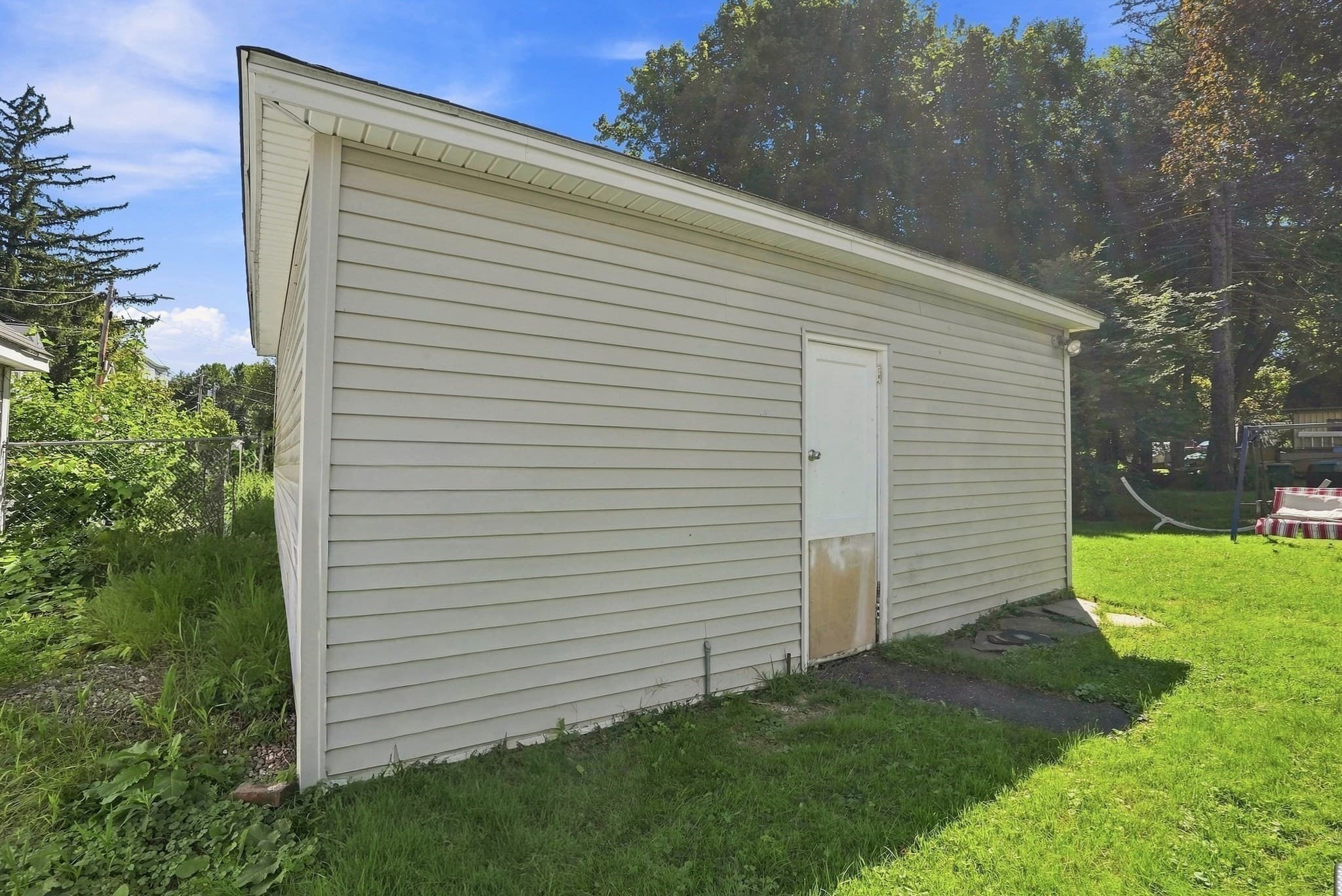 3 Family at 39 Bell St, Chicopee MA 01013, Chicopee, photo 31 of 38