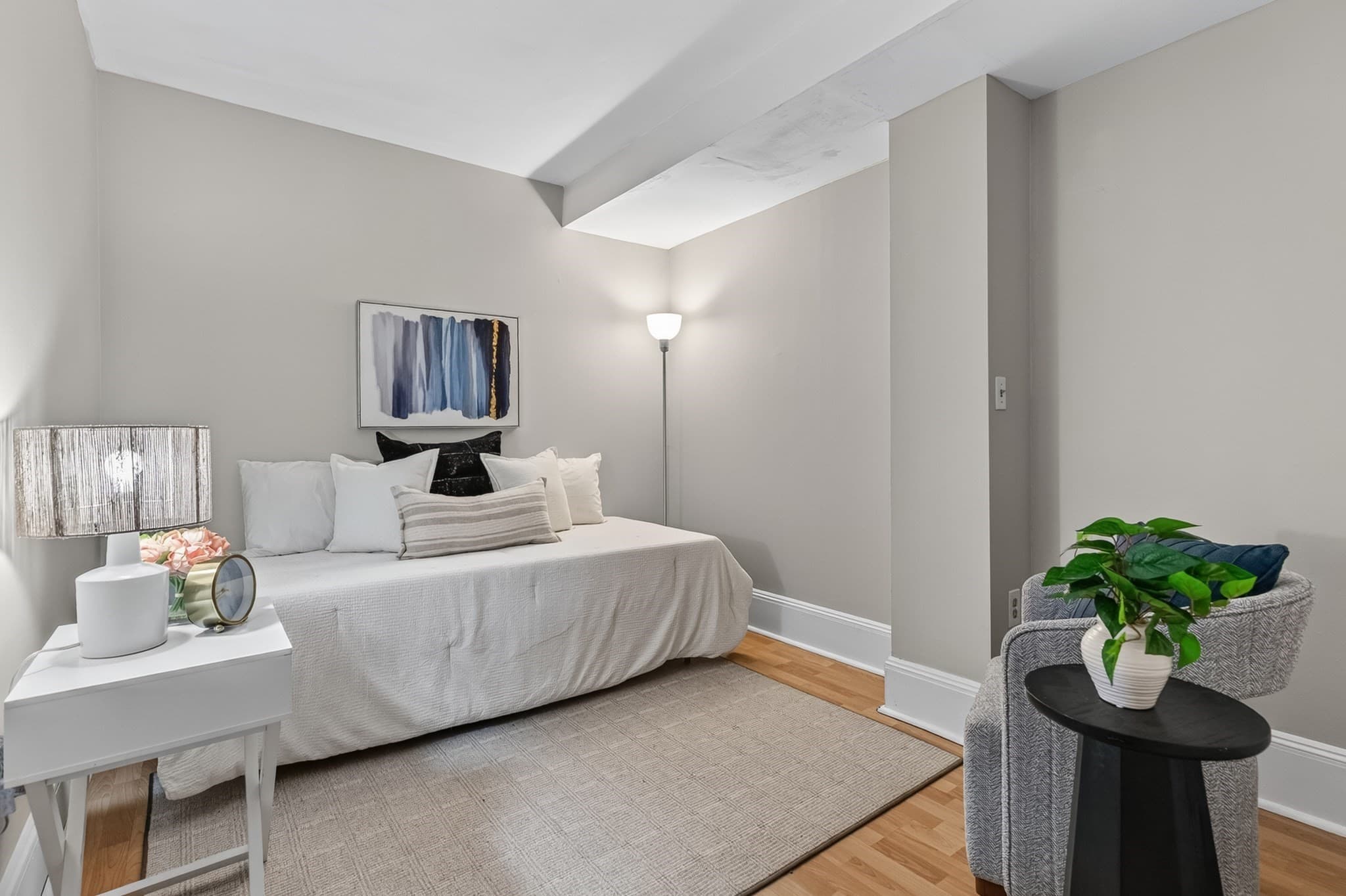 Condominium at 33 Bay State Rd # 2, Boston MA 02215, photo 17 of 33