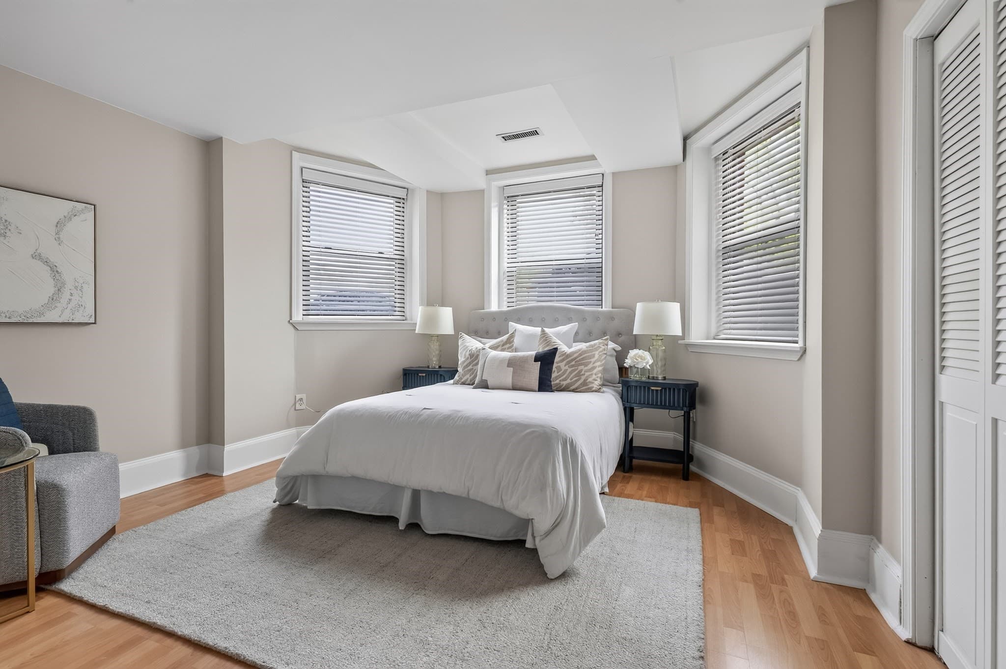Condominium at 33 Bay State Rd # 2, Boston MA 02215, photo 12 of 33