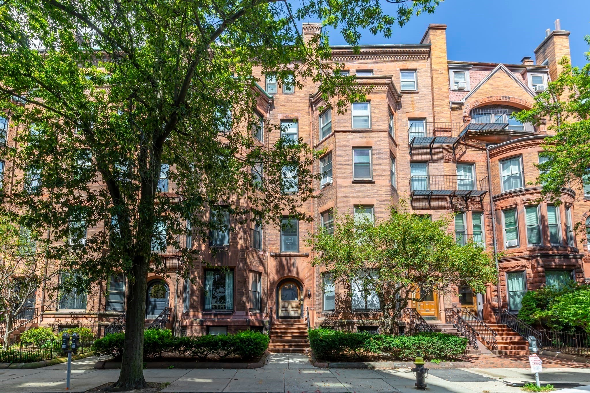 Condominium at 33 Bay State Rd # 2, Boston MA 02215, photo 26 of 33