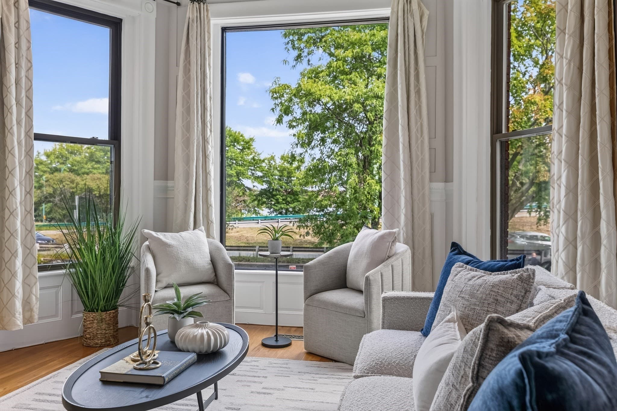 Condominium at 33 Bay State Rd # 2, Boston MA 02215, photo 3 of 33