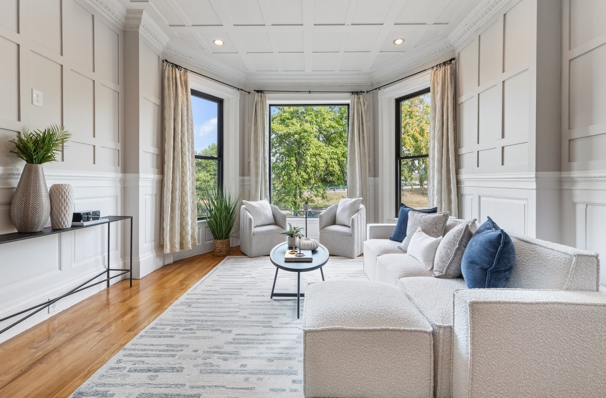 33 Bay State Rd # 2, Boston MA 02215