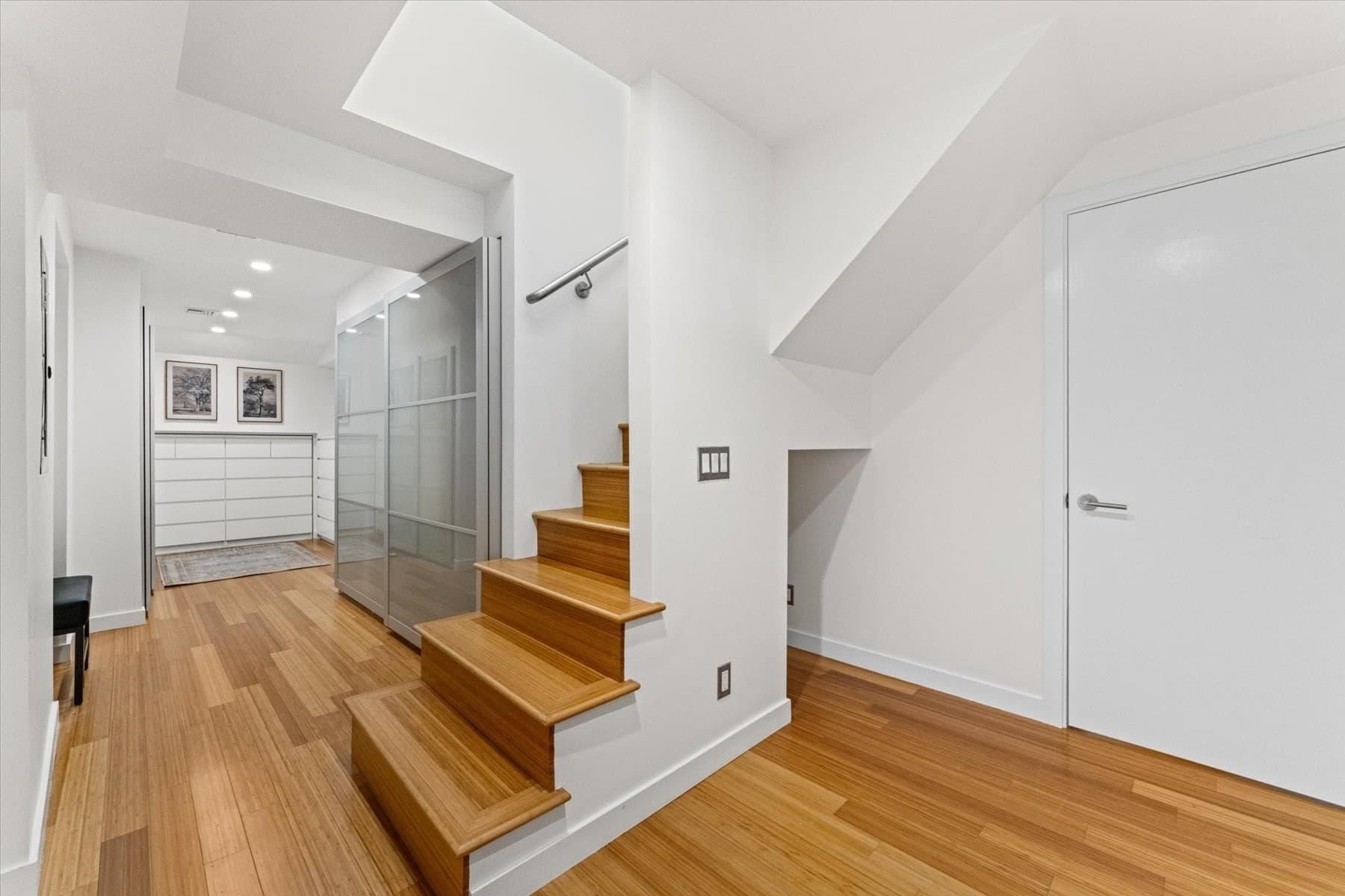 Condominium at 96 Seaverns Avenue # 1, Boston MA 02130, photo 17 of 42